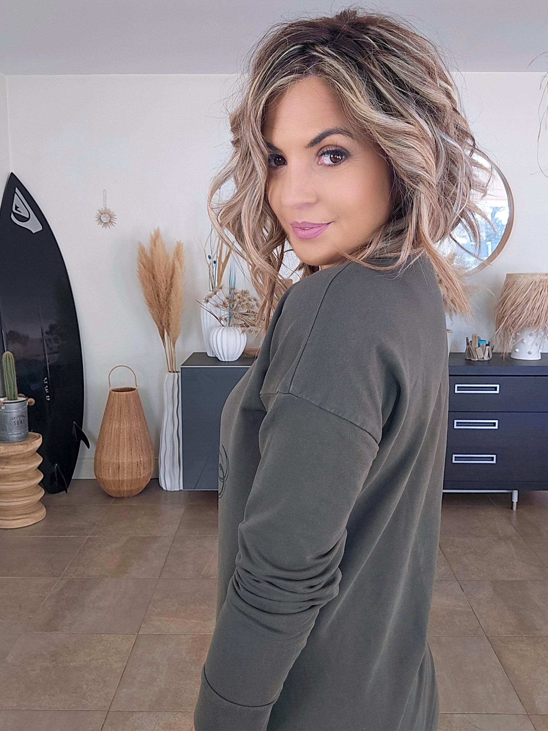 Robe sweat kaki - 𝐌𝐚𝐫𝐢𝐧𝐚𝟒𝟒𝐟𝐚𝐦𝐢𝐥𝐲
