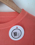 Pull corail clair à maille fine côtelée - 𝐌𝐚𝐫𝐢𝐧𝐚𝟒𝟒𝐟𝐚𝐦𝐢𝐥𝐲