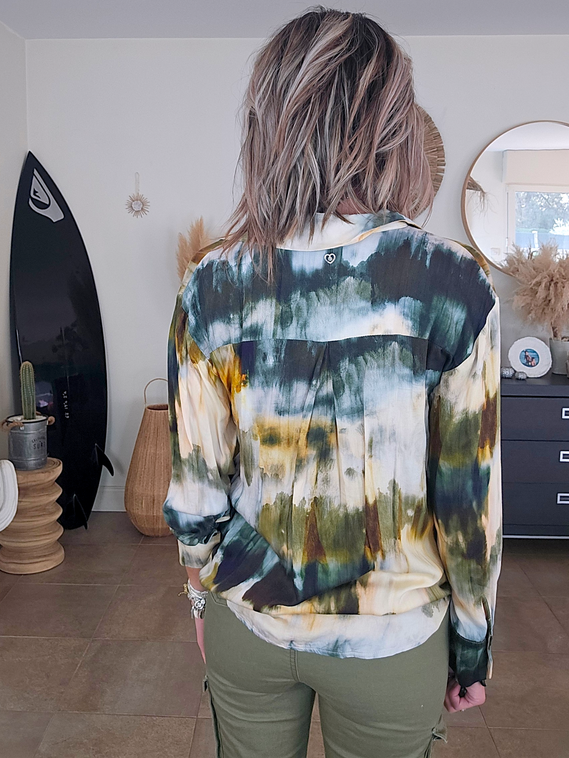 Chemise tie and dye kaki et jaune - 𝐌𝐚𝐫𝐢𝐧𝐚𝟒𝟒𝐟𝐚𝐦𝐢𝐥𝐲