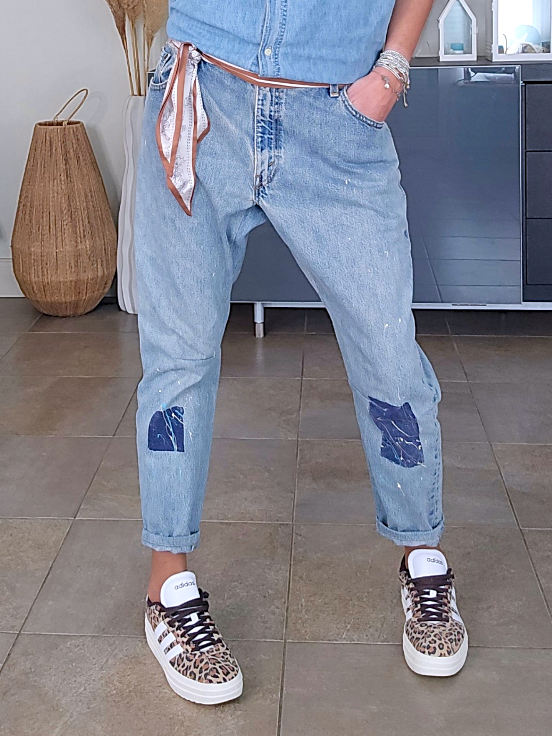 Combinaison en jean boyfriend - 𝐌𝐚𝐫𝐢𝐧𝐚𝟒𝟒𝐟𝐚𝐦𝐢𝐥𝐲