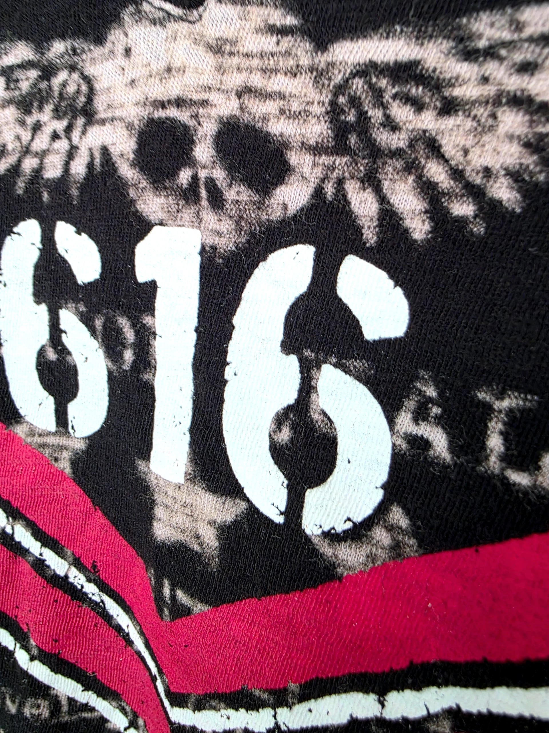 T-shirt noir à inscriptions militaires - 𝐌𝐚𝐫𝐢𝐧𝐚𝟒𝟒𝐟𝐚𝐦𝐢𝐥𝐲