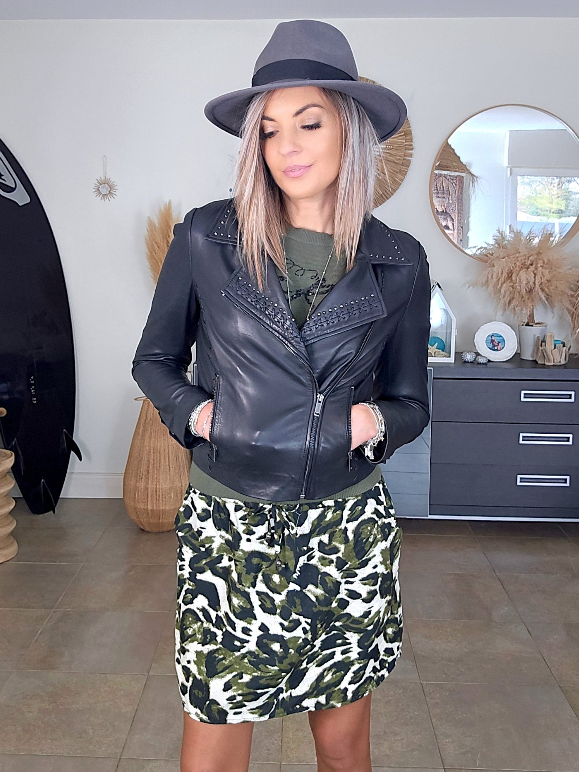 Perfecto noir 100% cuir - 𝐌𝐚𝐫𝐢𝐧𝐚𝟒𝟒𝐟𝐚𝐦𝐢𝐥𝐲