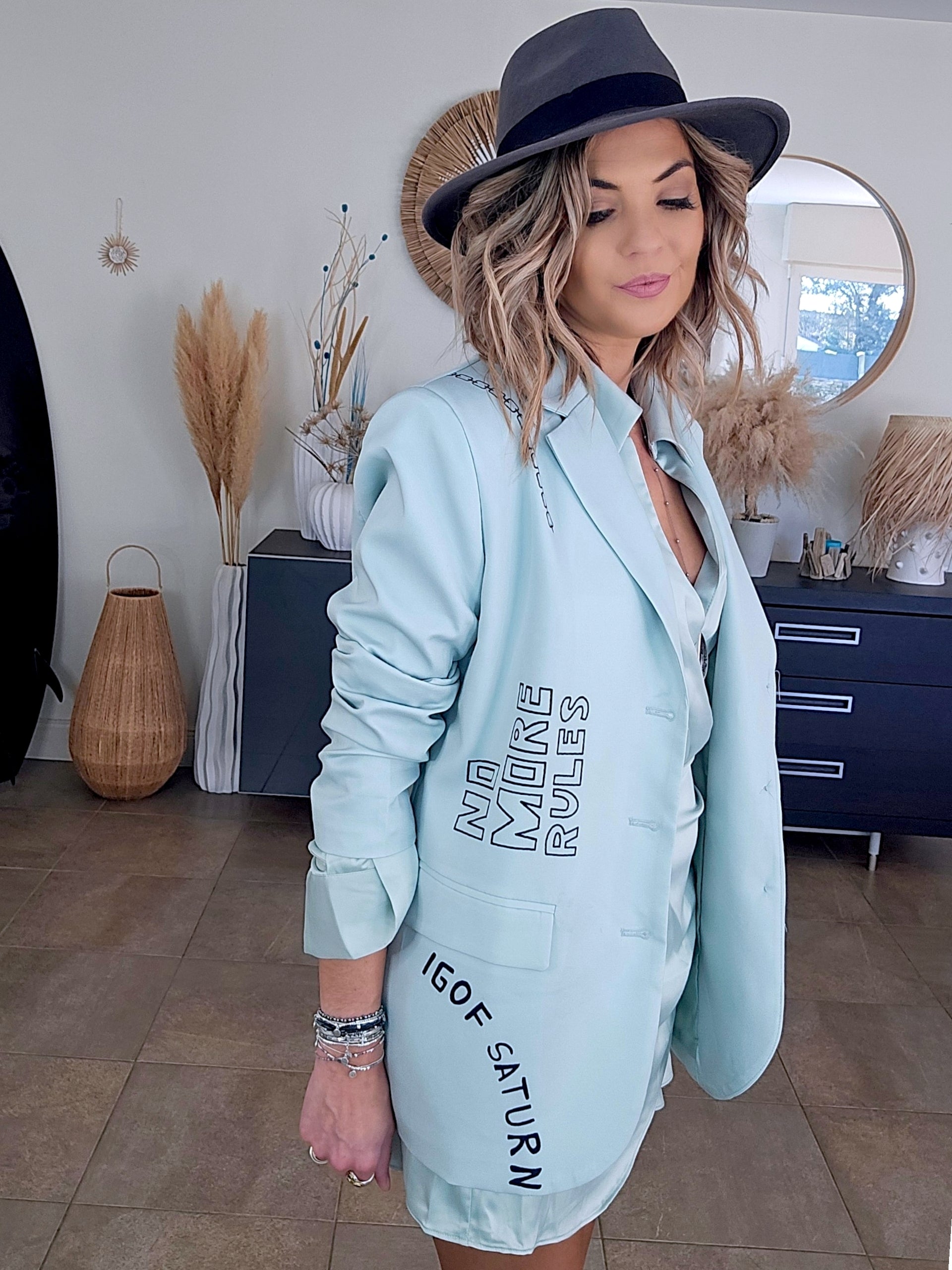 Veste boy tigre vert d'eau - 𝐌𝐚𝐫𝐢𝐧𝐚𝟒𝟒𝐟𝐚𝐦𝐢𝐥𝐲