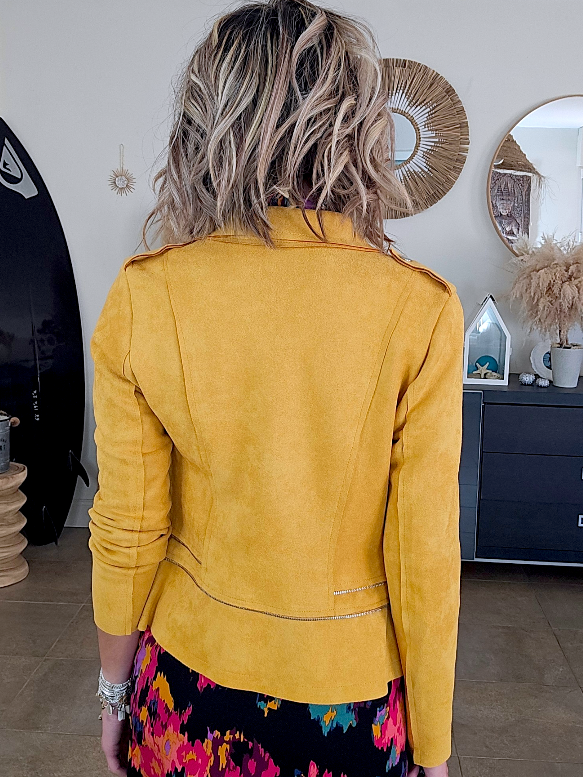 Perfecto suédine jaune - 𝐌𝐚𝐫𝐢𝐧𝐚𝟒𝟒𝐟𝐚𝐦𝐢𝐥𝐲
