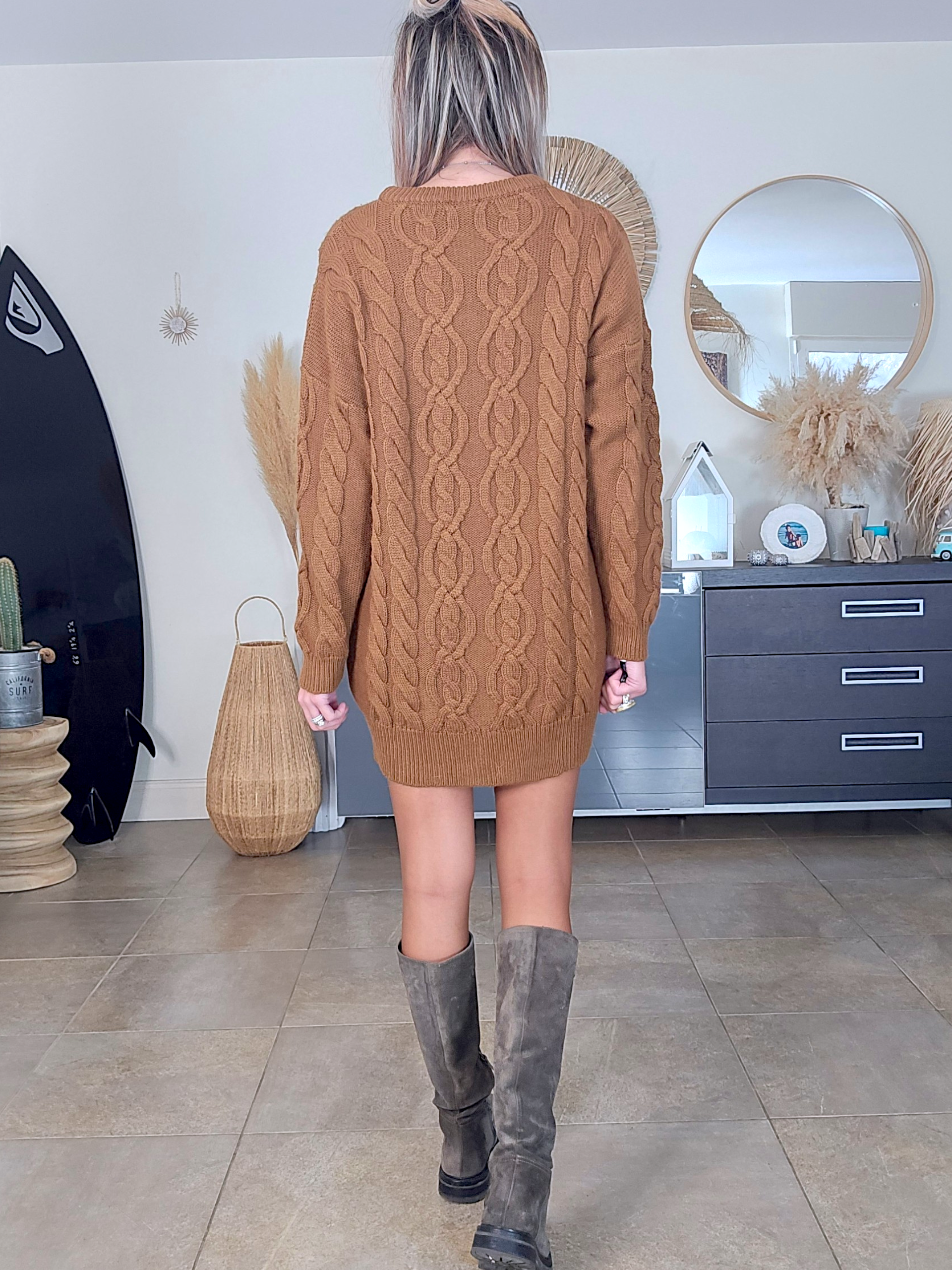 Robe pull de couleur tabac - 𝐌𝐚𝐫𝐢𝐧𝐚𝟒𝟒𝐟𝐚𝐦𝐢𝐥𝐲
