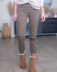 Pantalon cargo kaki - 𝐌𝐚𝐫𝐢𝐧𝐚𝟒𝟒𝐟𝐚𝐦𝐢𝐥𝐲