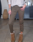 Pantalon cargo kaki - 𝐌𝐚𝐫𝐢𝐧𝐚𝟒𝟒𝐟𝐚𝐦𝐢𝐥𝐲