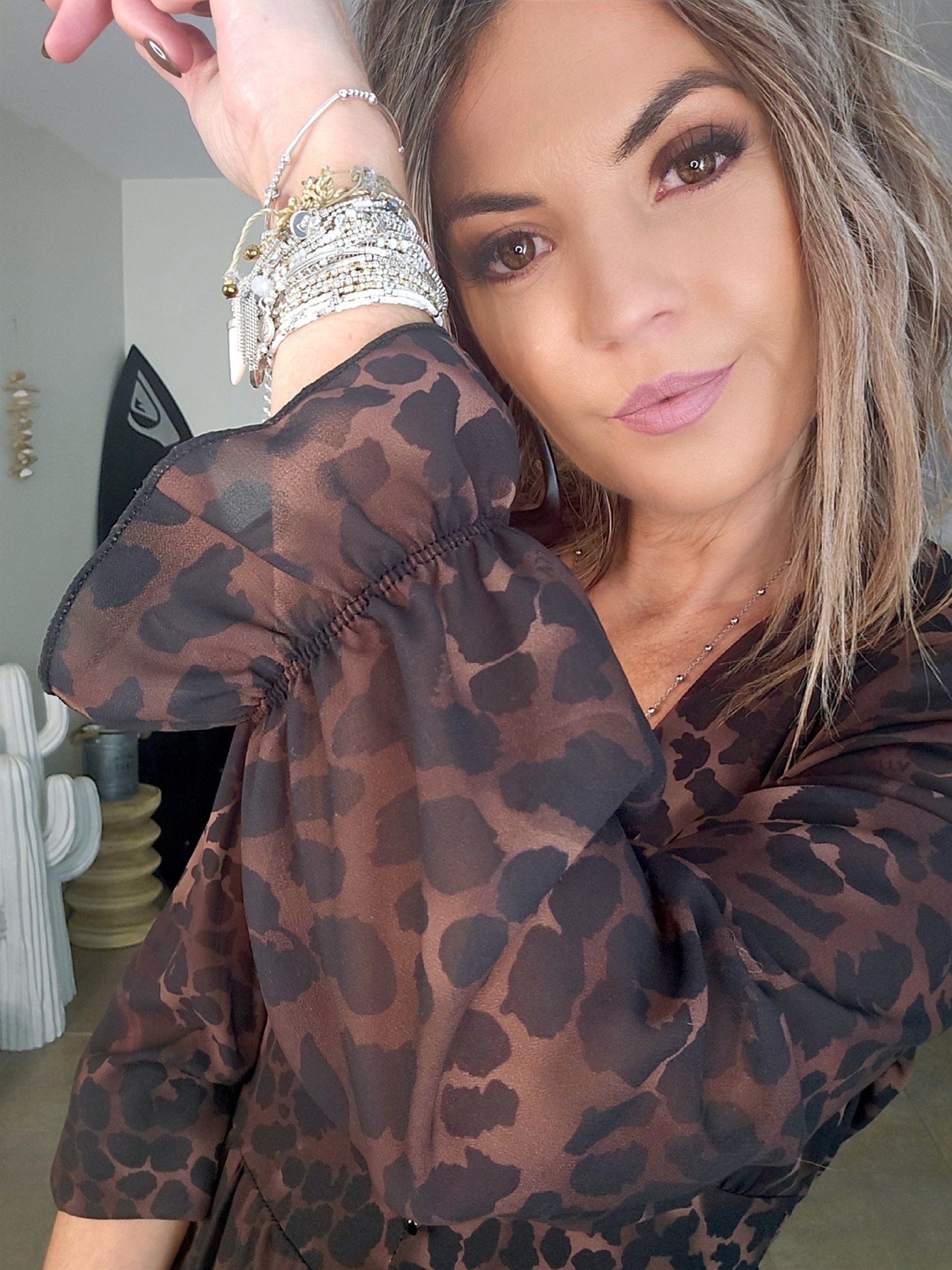 Robe longue marron à imprimé léopard - 𝐌𝐚𝐫𝐢𝐧𝐚𝟒𝟒𝐟𝐚𝐦𝐢𝐥𝐲