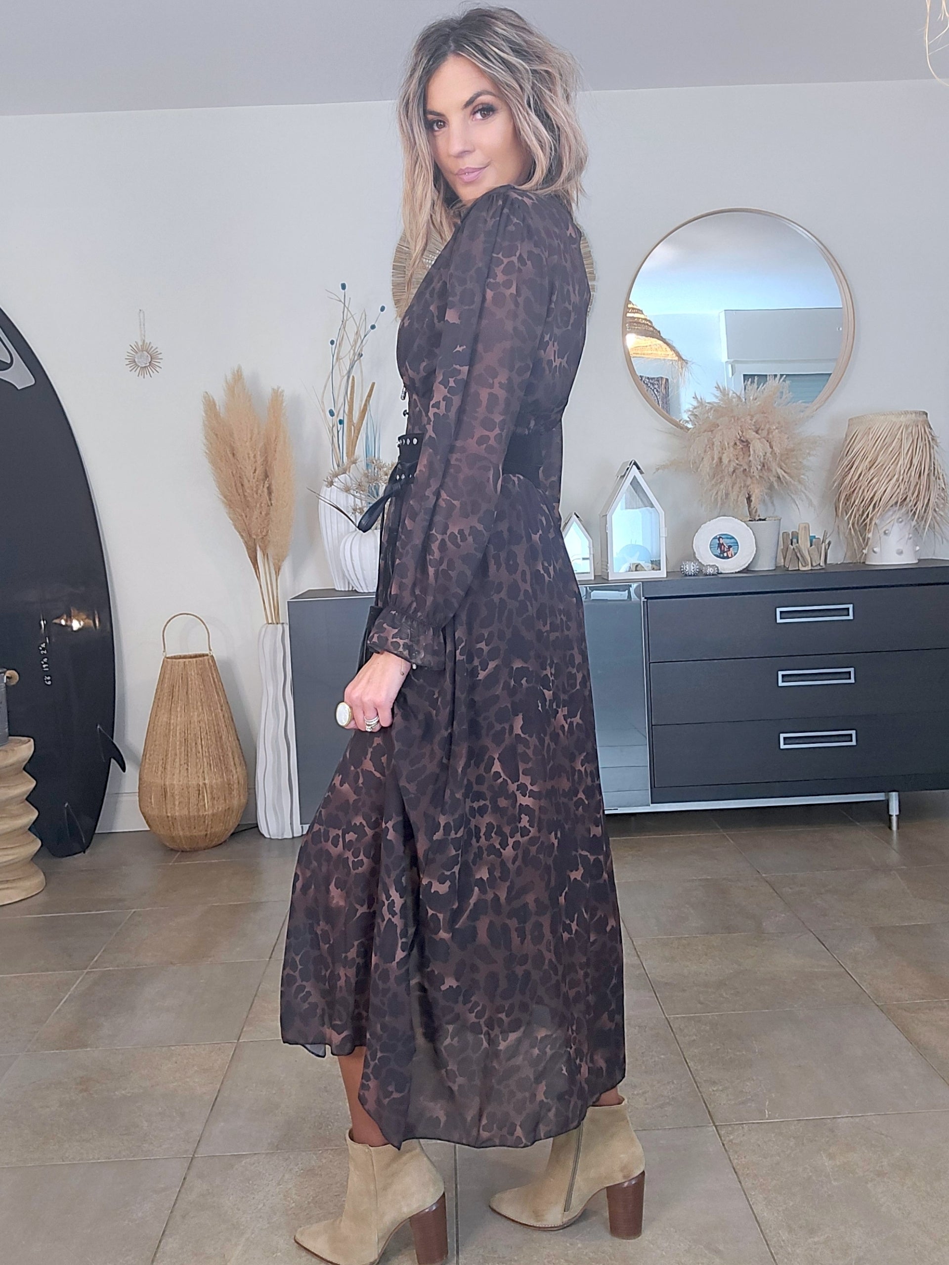 Robe longue marron à imprimé léopard - 𝐌𝐚𝐫𝐢𝐧𝐚𝟒𝟒𝐟𝐚𝐦𝐢𝐥𝐲