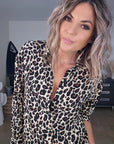 Chemise beige à imprimé léopard marron et noir - 𝐌𝐚𝐫𝐢𝐧𝐚𝟒𝟒𝐟𝐚𝐦𝐢𝐥𝐲