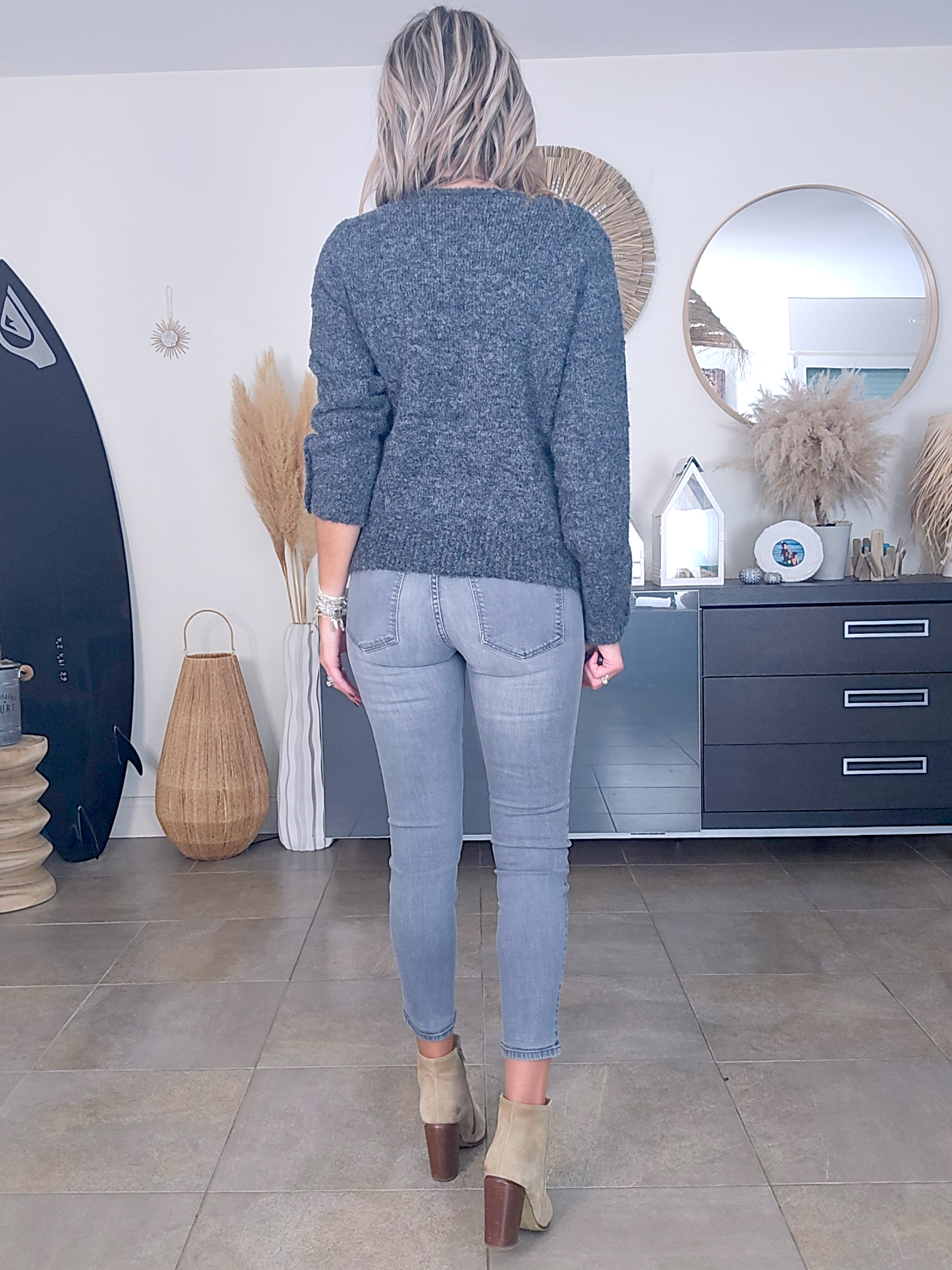 Pull gris anthracite à maille douce et chaude - 𝐌𝐚𝐫𝐢𝐧𝐚𝟒𝟒𝐟𝐚𝐦𝐢𝐥𝐲