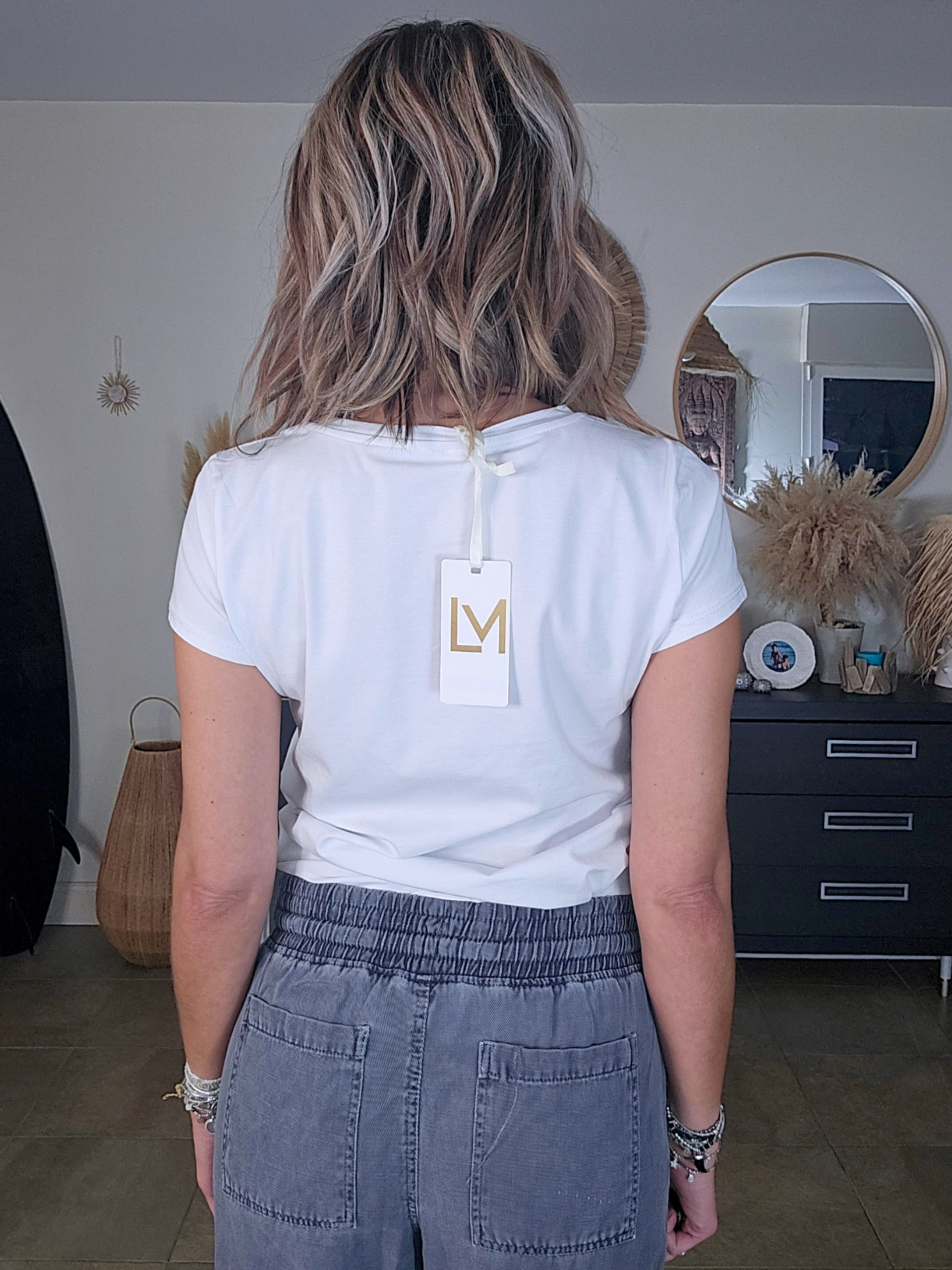 Tee-shirt blanc Good Vibes - 𝐌𝐚𝐫𝐢𝐧𝐚𝟒𝟒𝐟𝐚𝐦𝐢𝐥𝐲