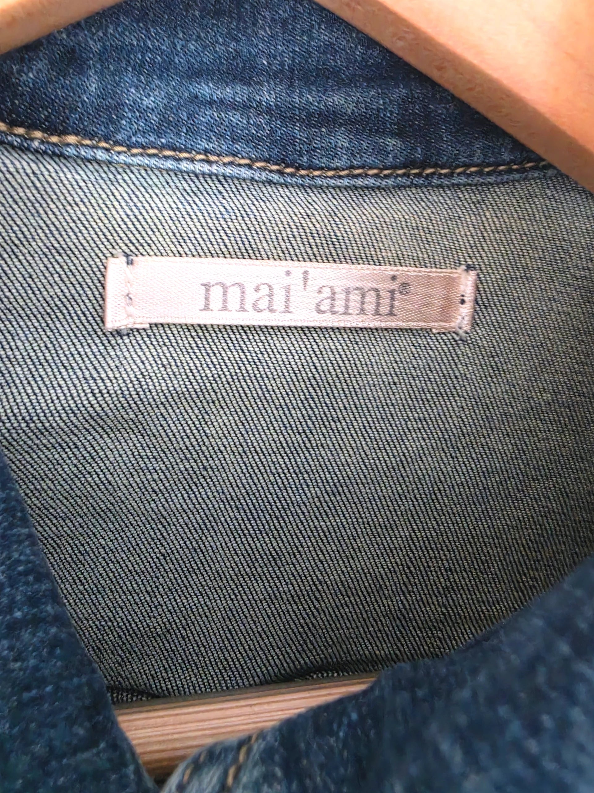 Veste en jean - 𝐌𝐚𝐫𝐢𝐧𝐚𝟒𝟒𝐟𝐚𝐦𝐢𝐥𝐲
