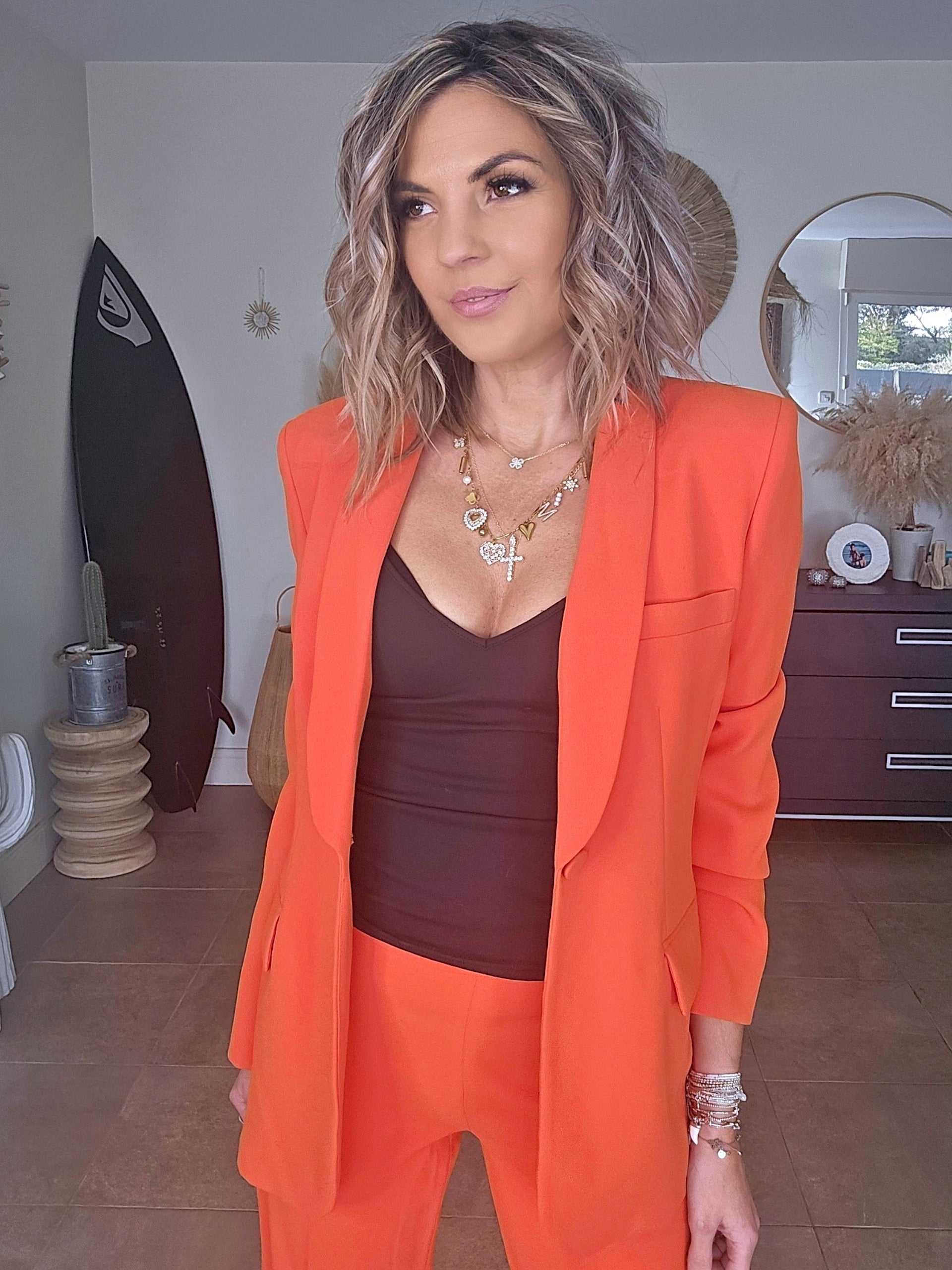 Veste chic orange - 𝐌𝐚𝐫𝐢𝐧𝐚𝟒𝟒𝐟𝐚𝐦𝐢𝐥𝐲