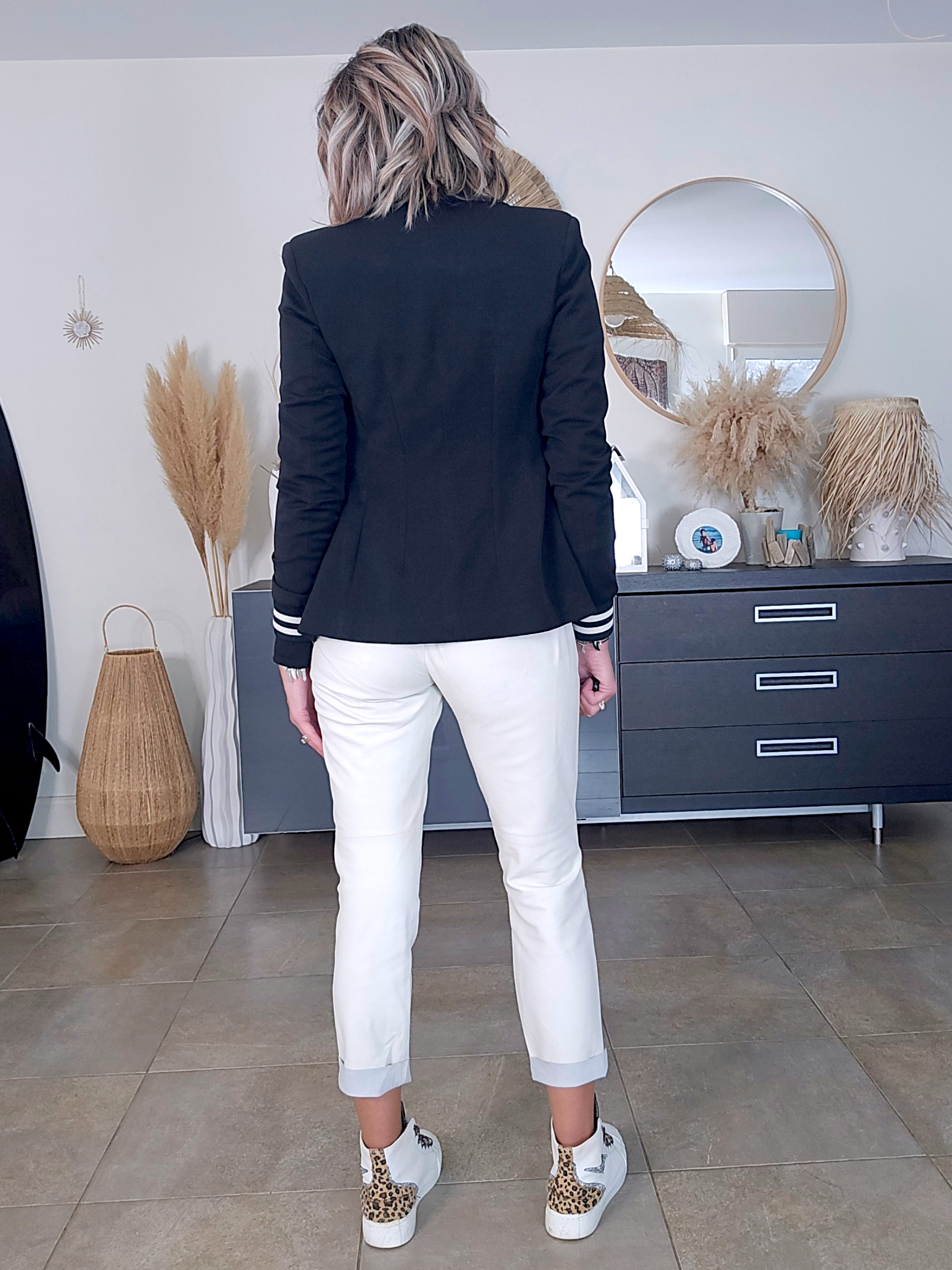 Pantalon jeeging 100% cuir coquille d'œuf - 𝐌𝐚𝐫𝐢𝐧𝐚𝟒𝟒𝐟𝐚𝐦𝐢𝐥𝐲