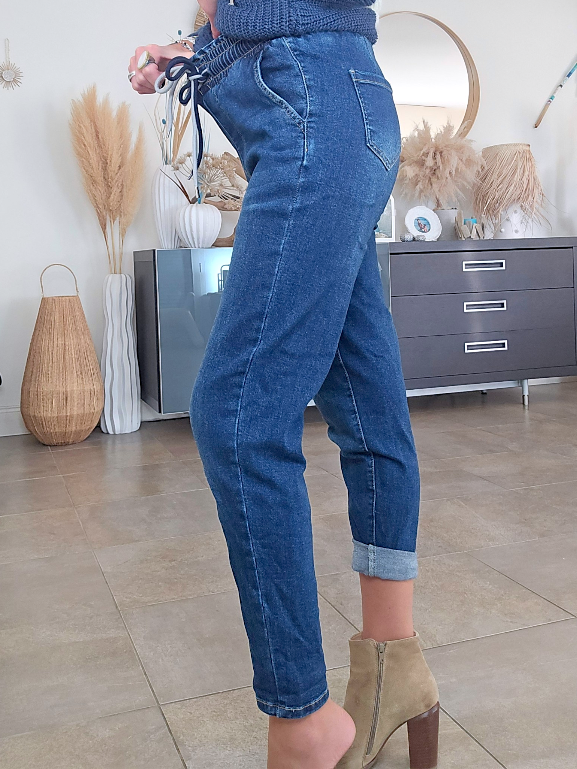 Jean jeeging bleu brut délavé - 𝐌𝐚𝐫𝐢𝐧𝐚𝟒𝟒𝐟𝐚𝐦𝐢𝐥𝐲