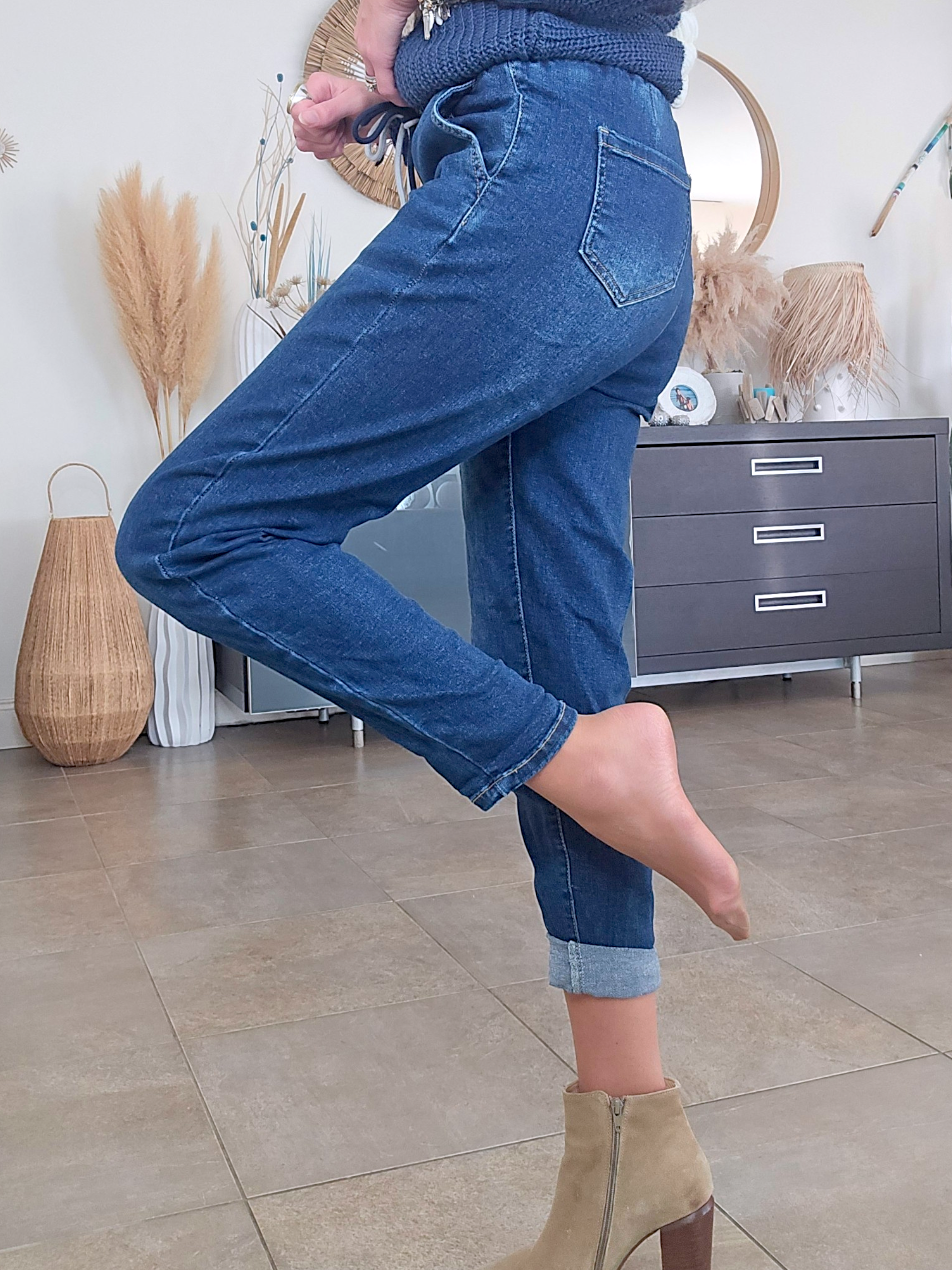 Jean jeeging bleu brut délavé - 𝐌𝐚𝐫𝐢𝐧𝐚𝟒𝟒𝐟𝐚𝐦𝐢𝐥𝐲