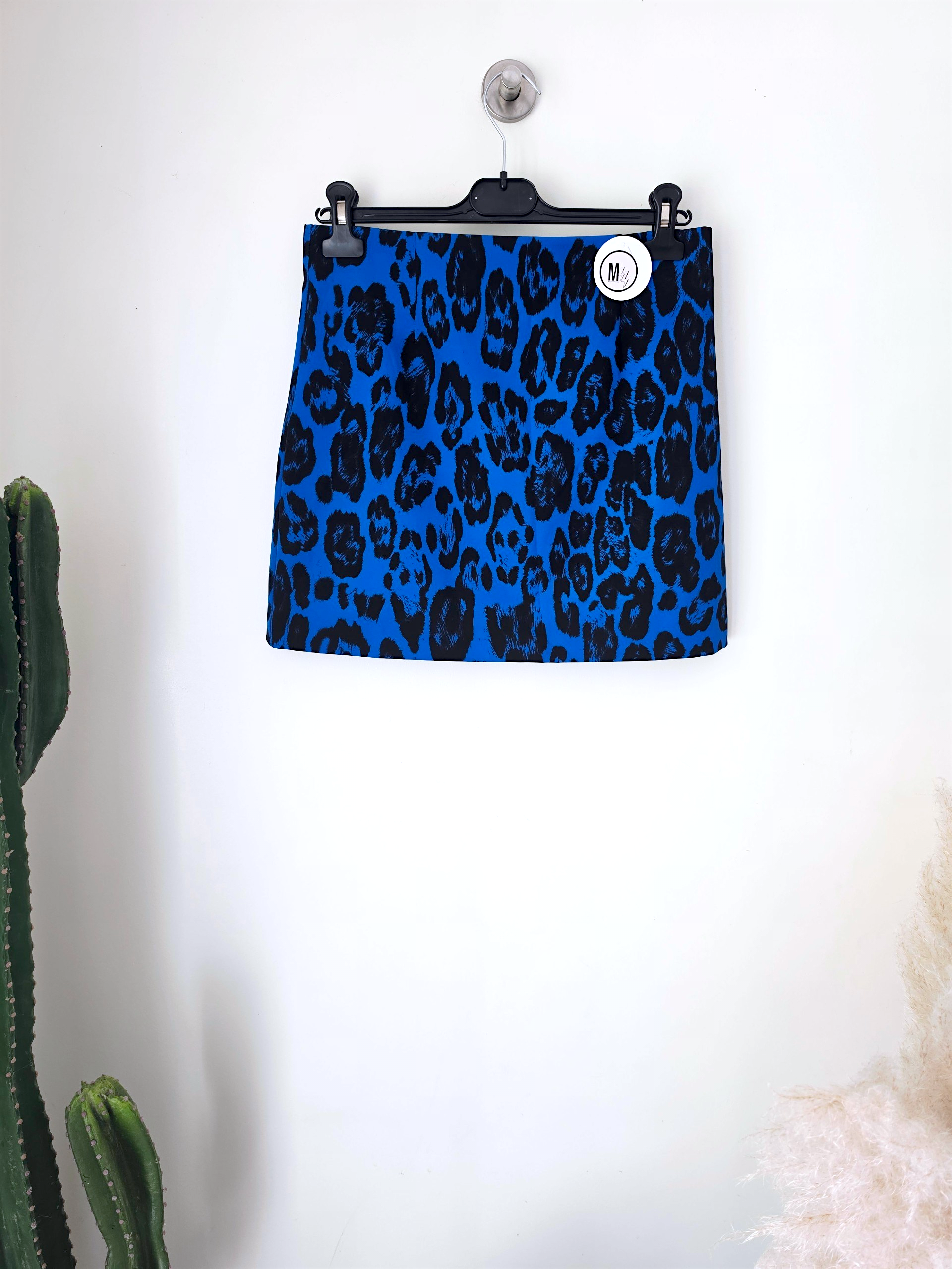 Jupe bleu roi à imprimé léopard - 𝐌𝐚𝐫𝐢𝐧𝐚𝟒𝟒𝐟𝐚𝐦𝐢𝐥𝐲