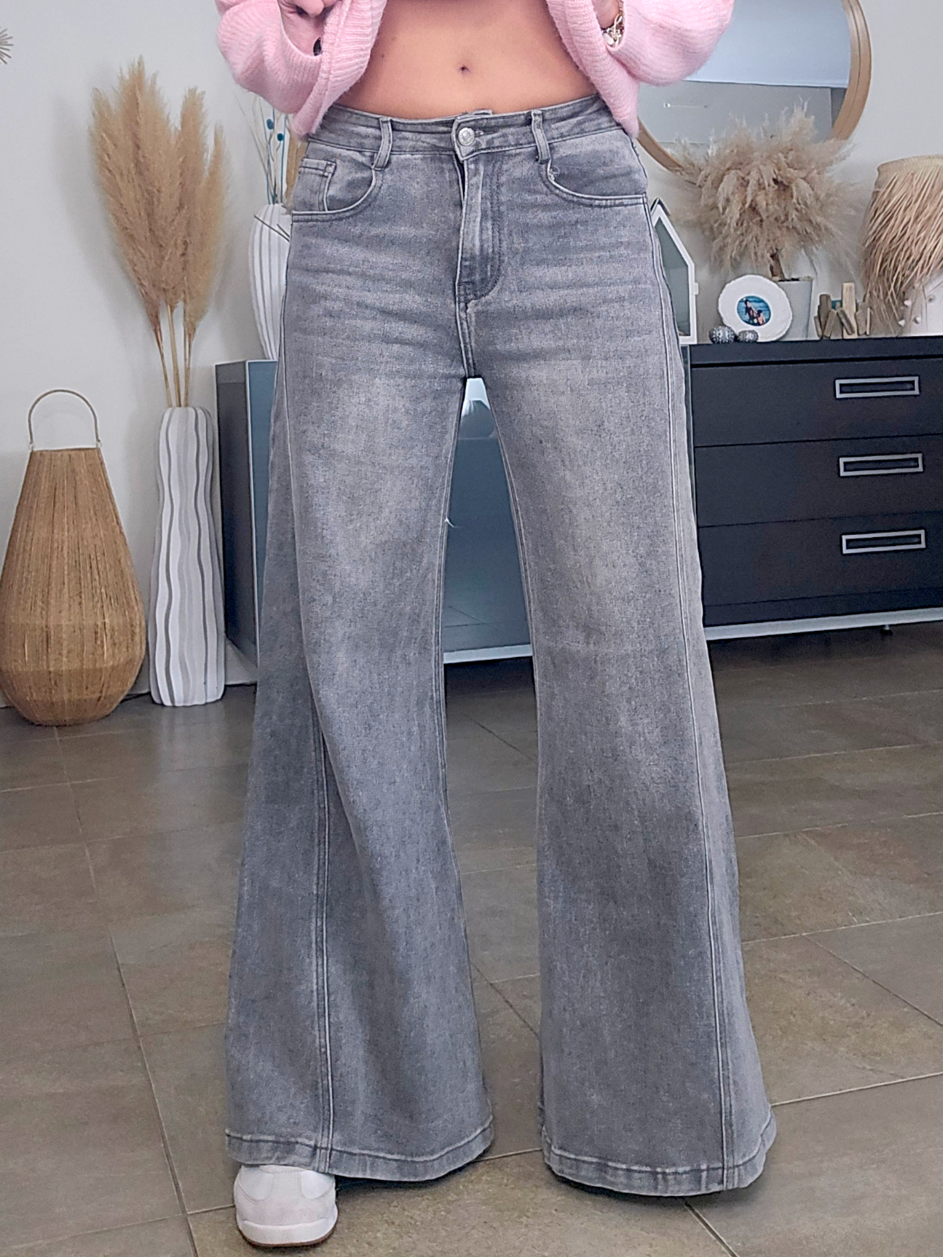 Jean bootcut gris delavé - 𝐌𝐚𝐫𝐢𝐧𝐚𝟒𝟒𝐟𝐚𝐦𝐢𝐥𝐲