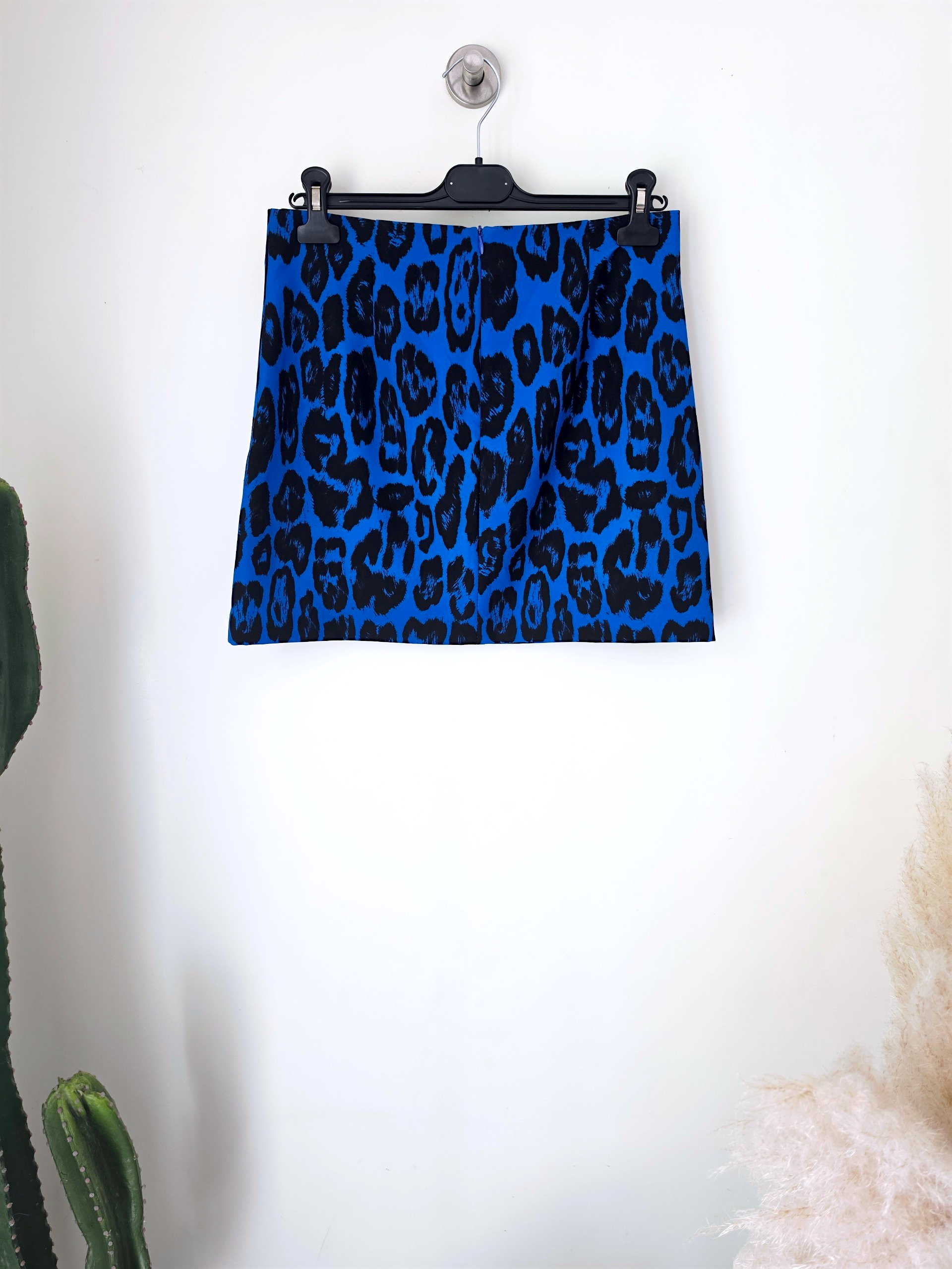 Jupe bleu roi à imprimé léopard - 𝐌𝐚𝐫𝐢𝐧𝐚𝟒𝟒𝐟𝐚𝐦𝐢𝐥𝐲