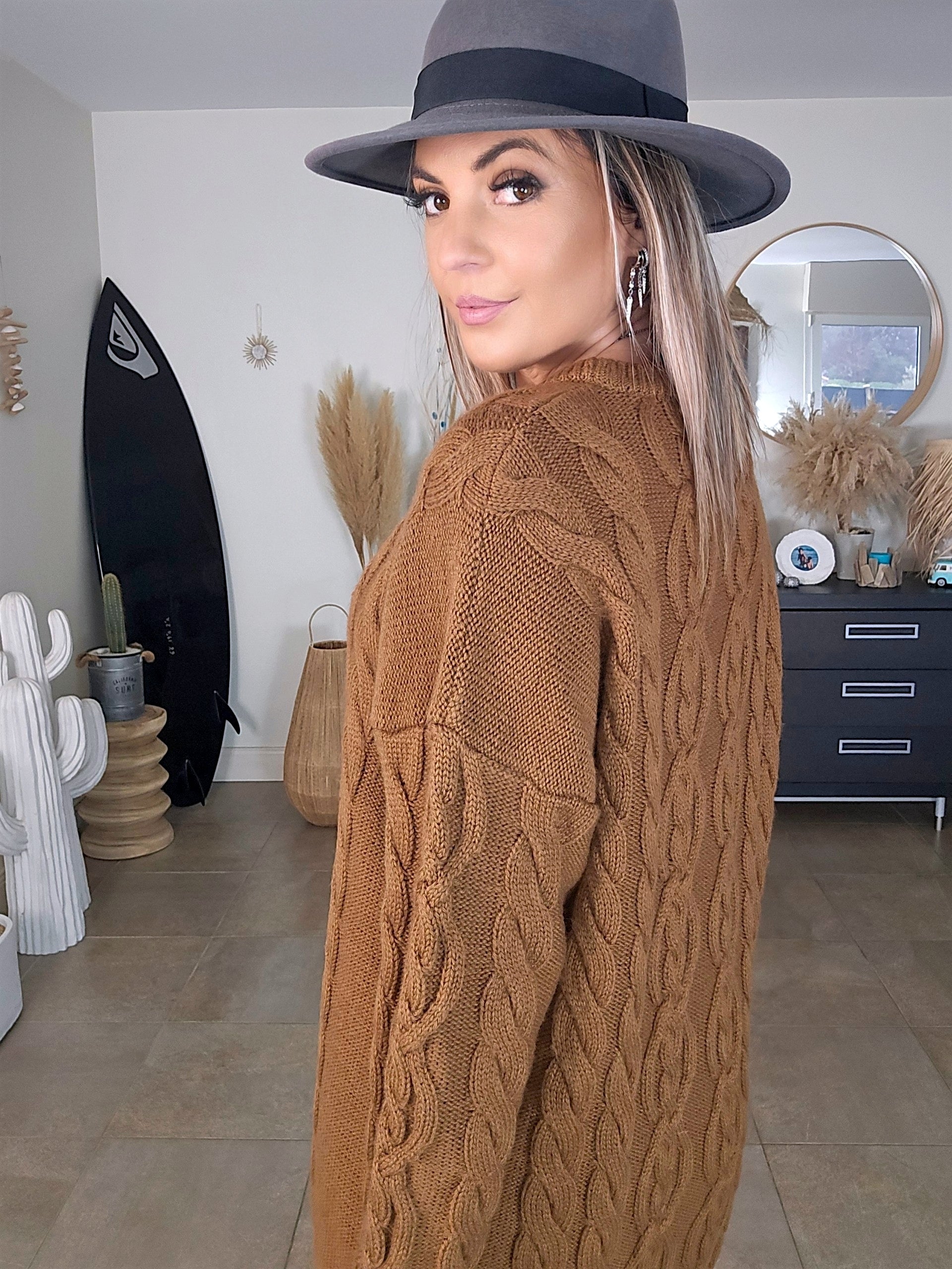 Robe pull de couleur tabac - 𝐌𝐚𝐫𝐢𝐧𝐚𝟒𝟒𝐟𝐚𝐦𝐢𝐥𝐲