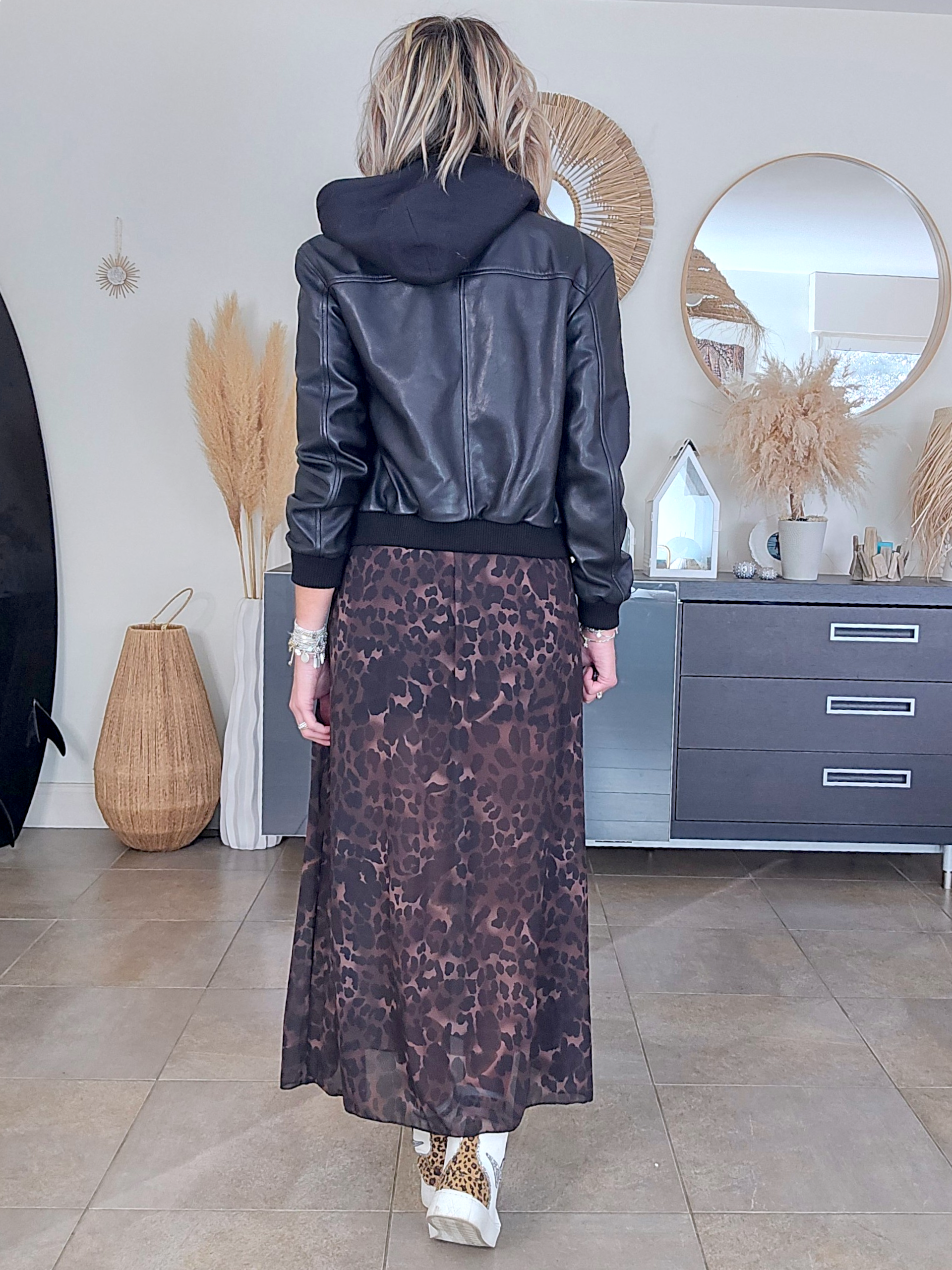 Bombers noir cuir véritable - 𝐌𝐚𝐫𝐢𝐧𝐚𝟒𝟒𝐟𝐚𝐦𝐢𝐥𝐲