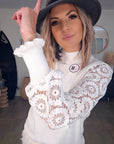 Pull blanc manches ajourées - 𝐌𝐚𝐫𝐢𝐧𝐚𝟒𝟒𝐟𝐚𝐦𝐢𝐥𝐲
