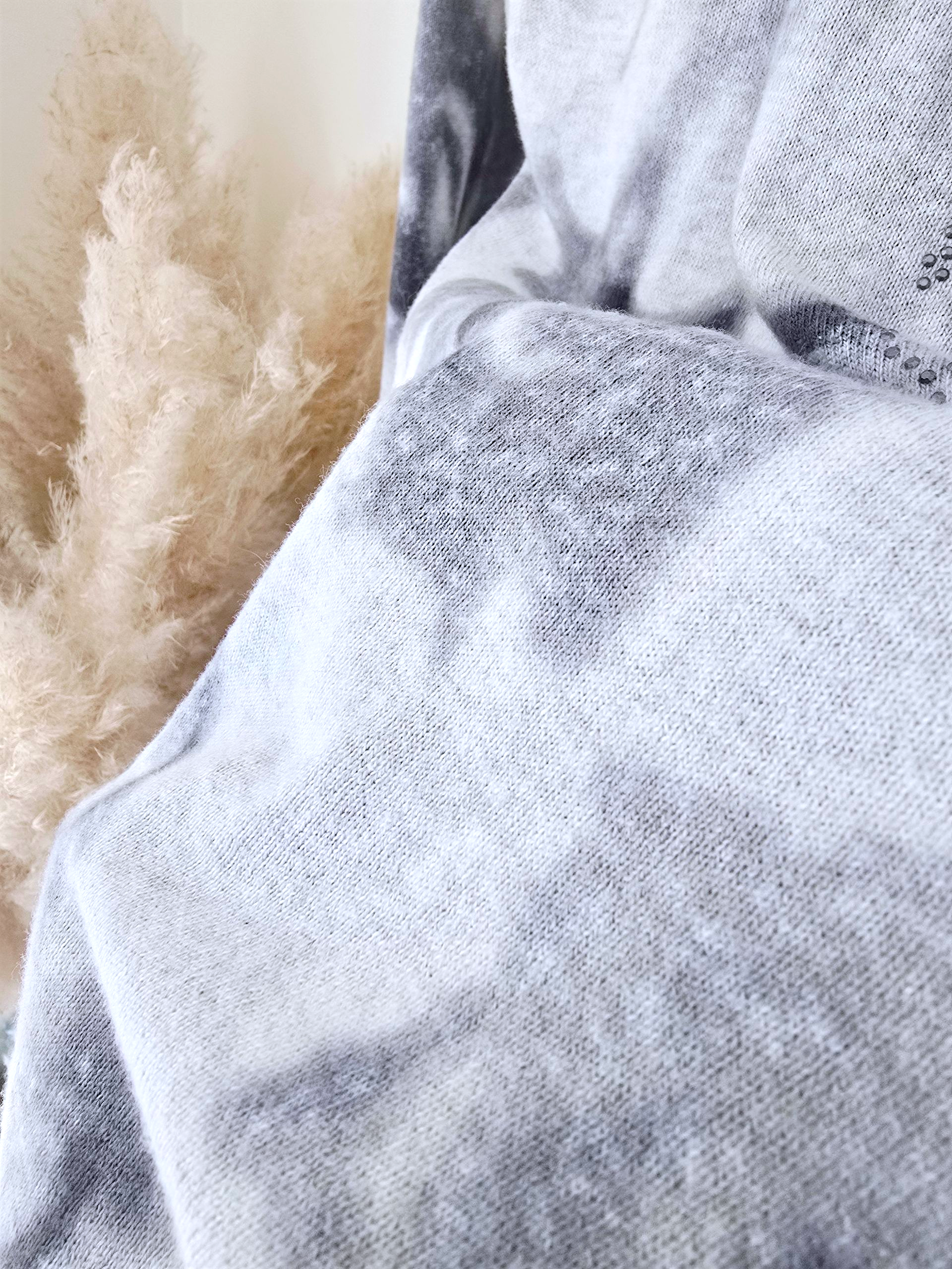 Pull tie and dye gris