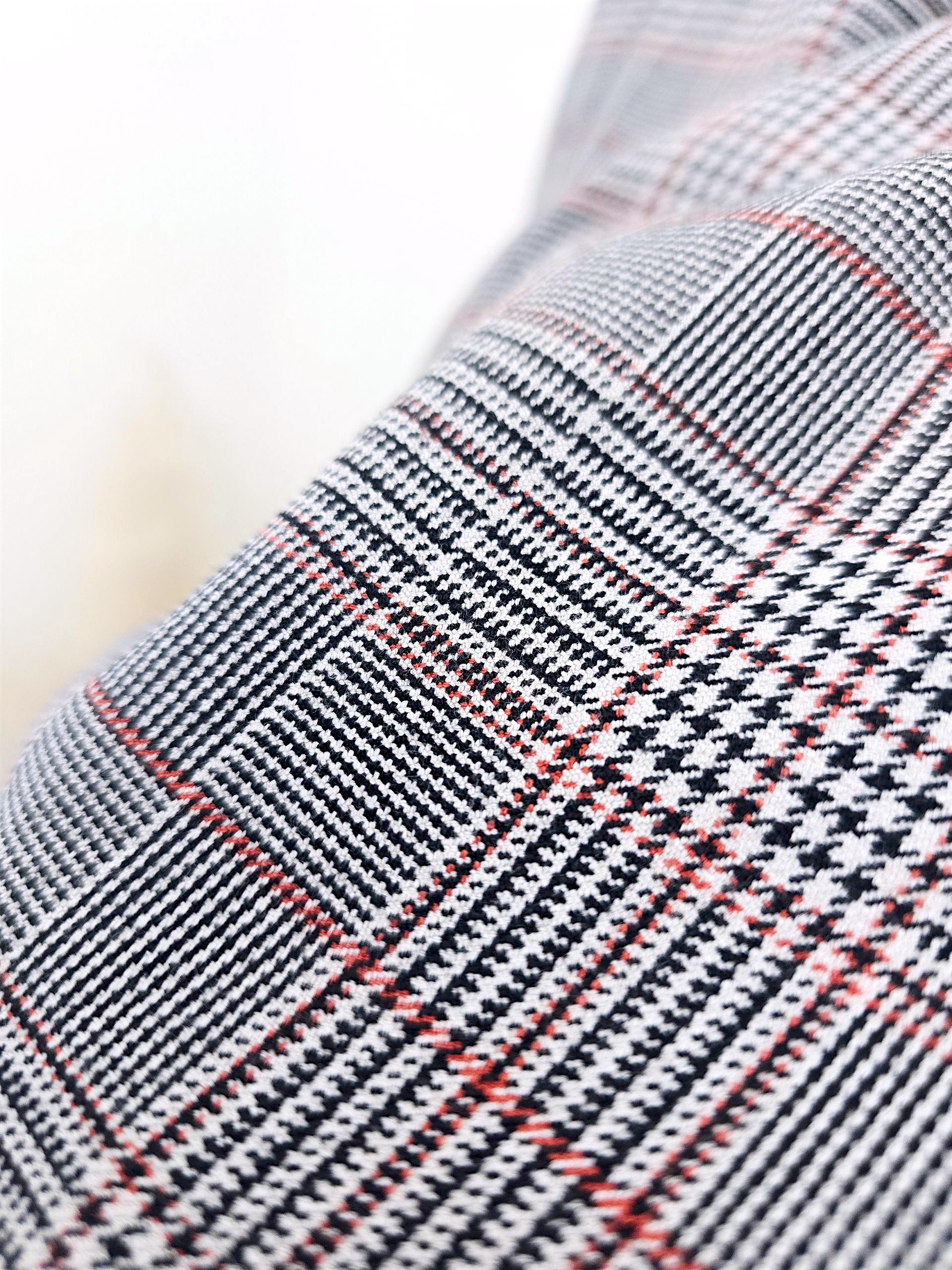 Pantalon chic à carreaux