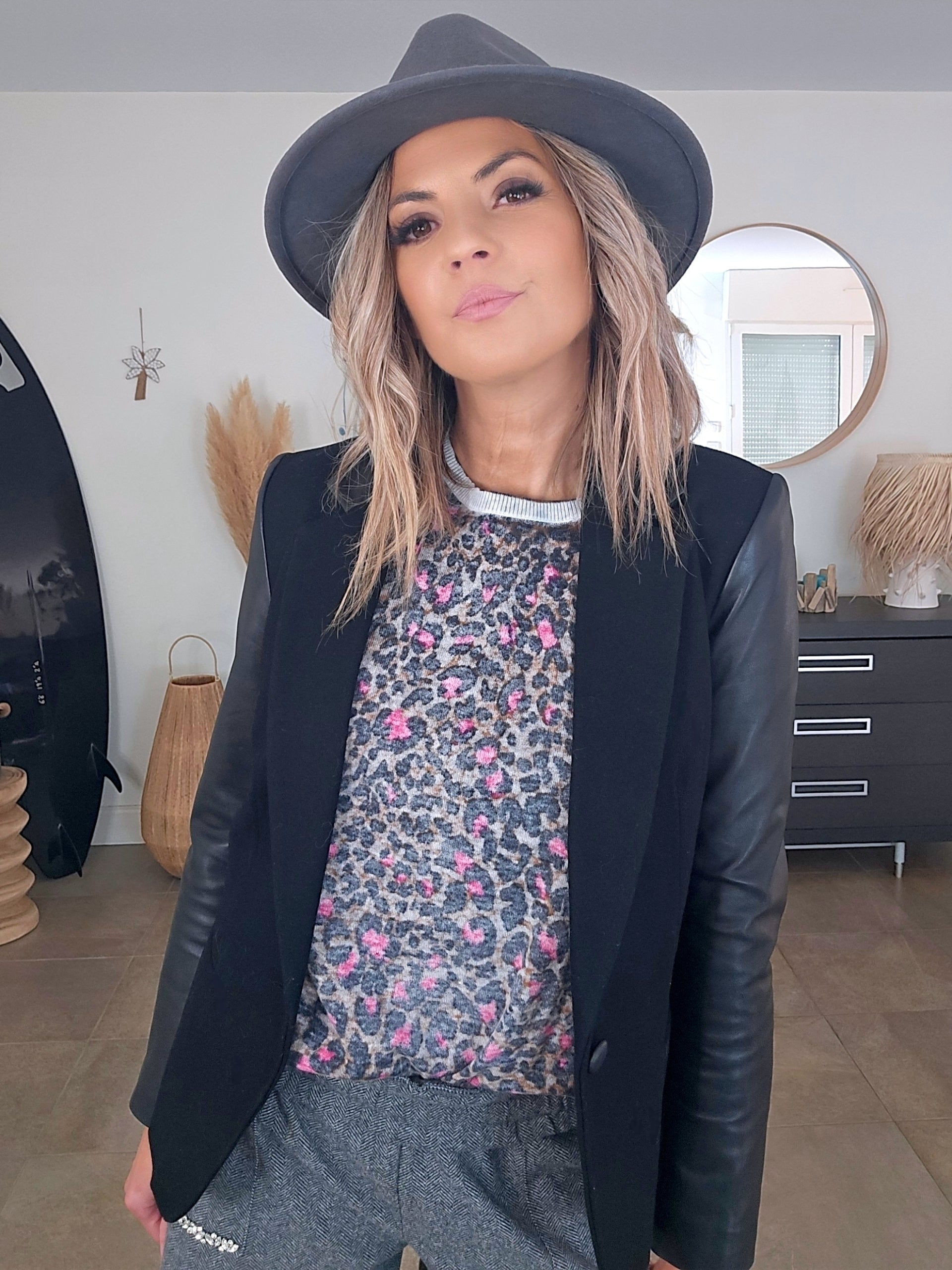 Veste noire bi-matière laine et cuir