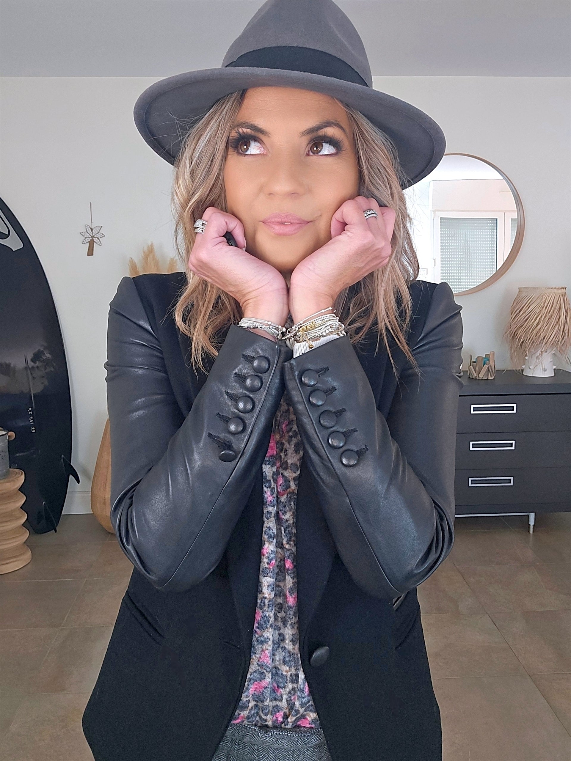 Veste noire bi-matière laine et cuir