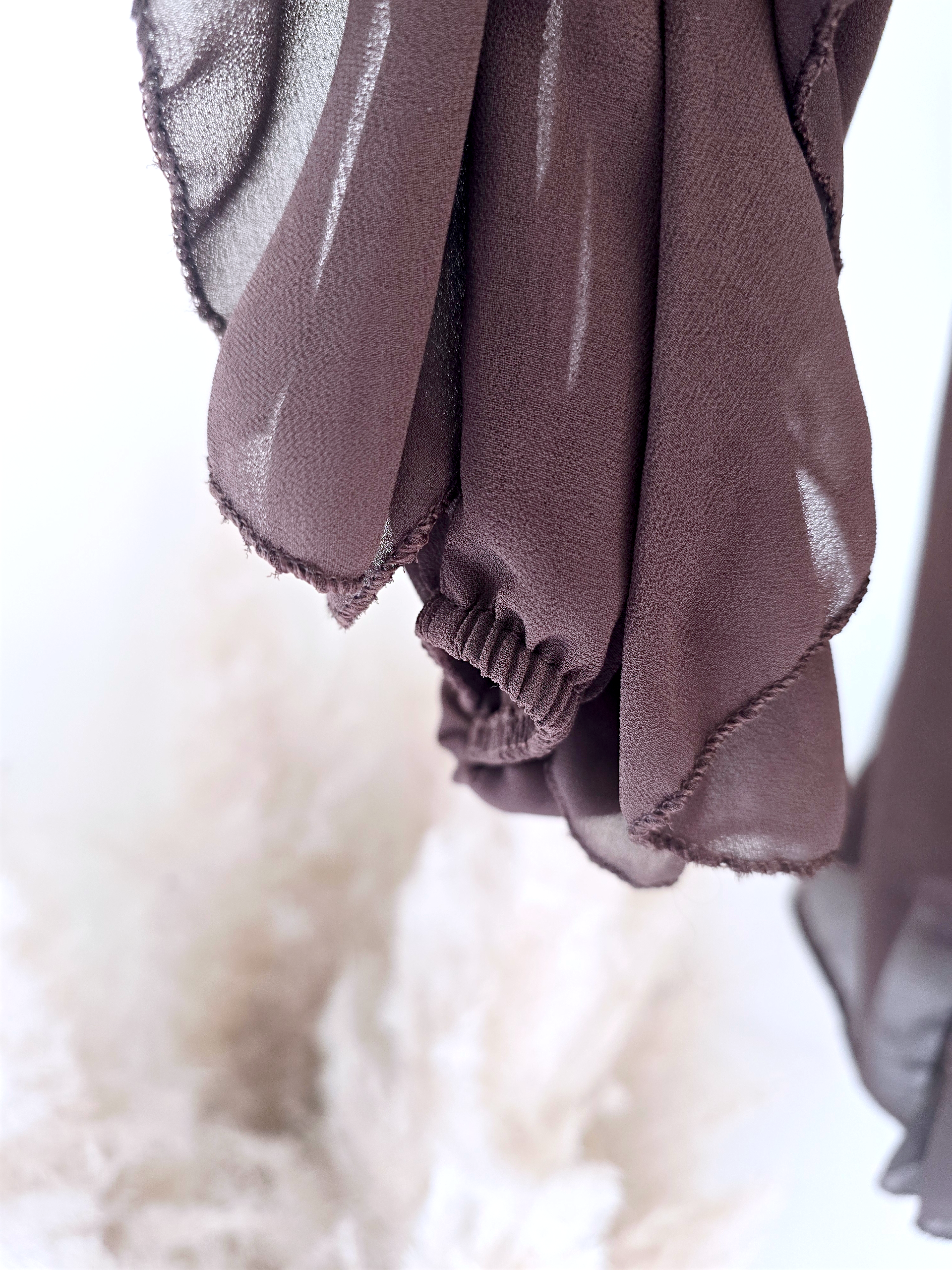 Chemise marron à volants