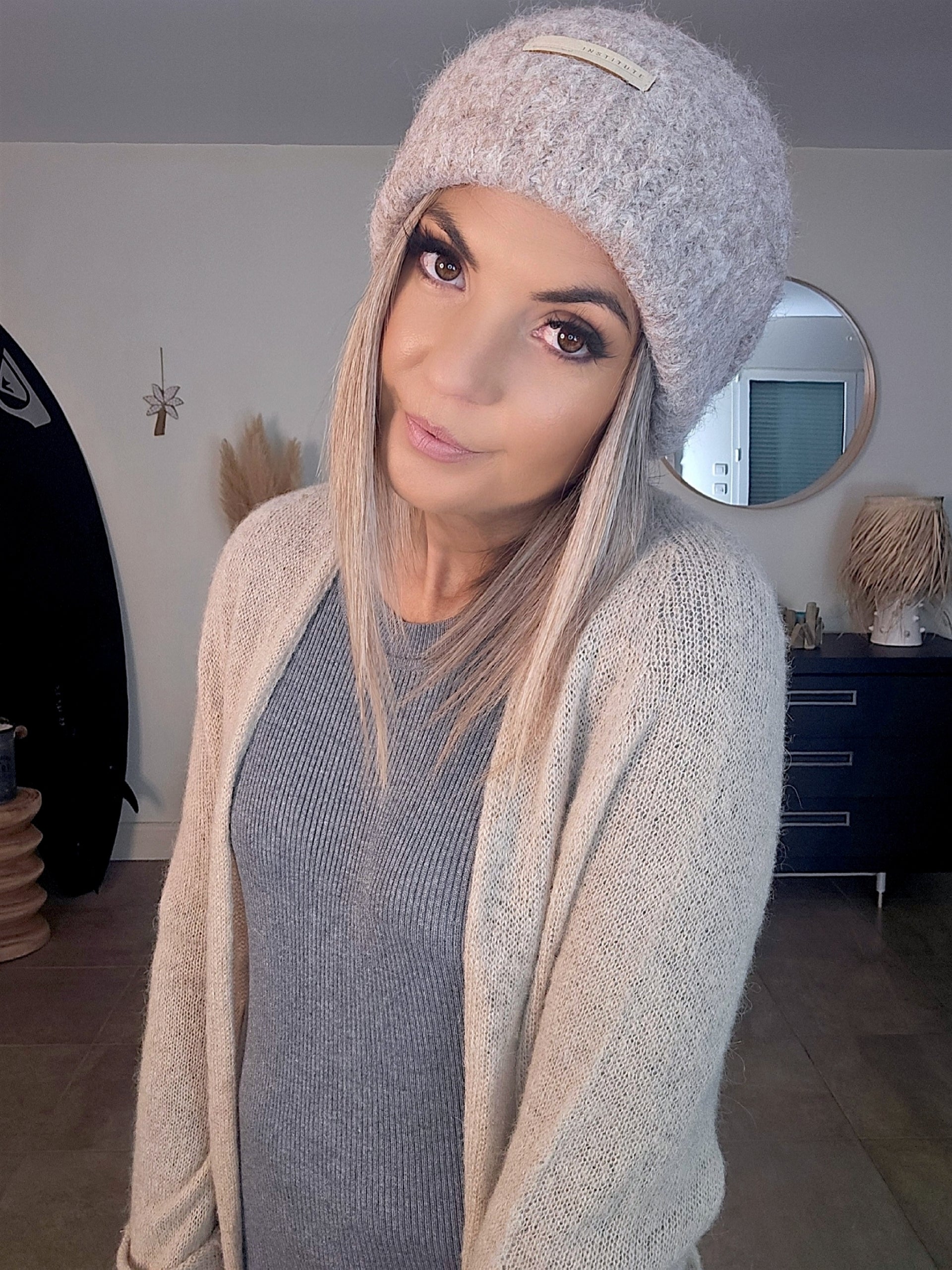 Gilet long beige à maille douce