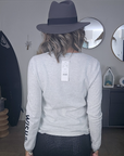 Pull à inscriptions - 𝐌𝐚𝐫𝐢𝐧𝐚𝟒𝟒𝐟𝐚𝐦𝐢𝐥𝐲