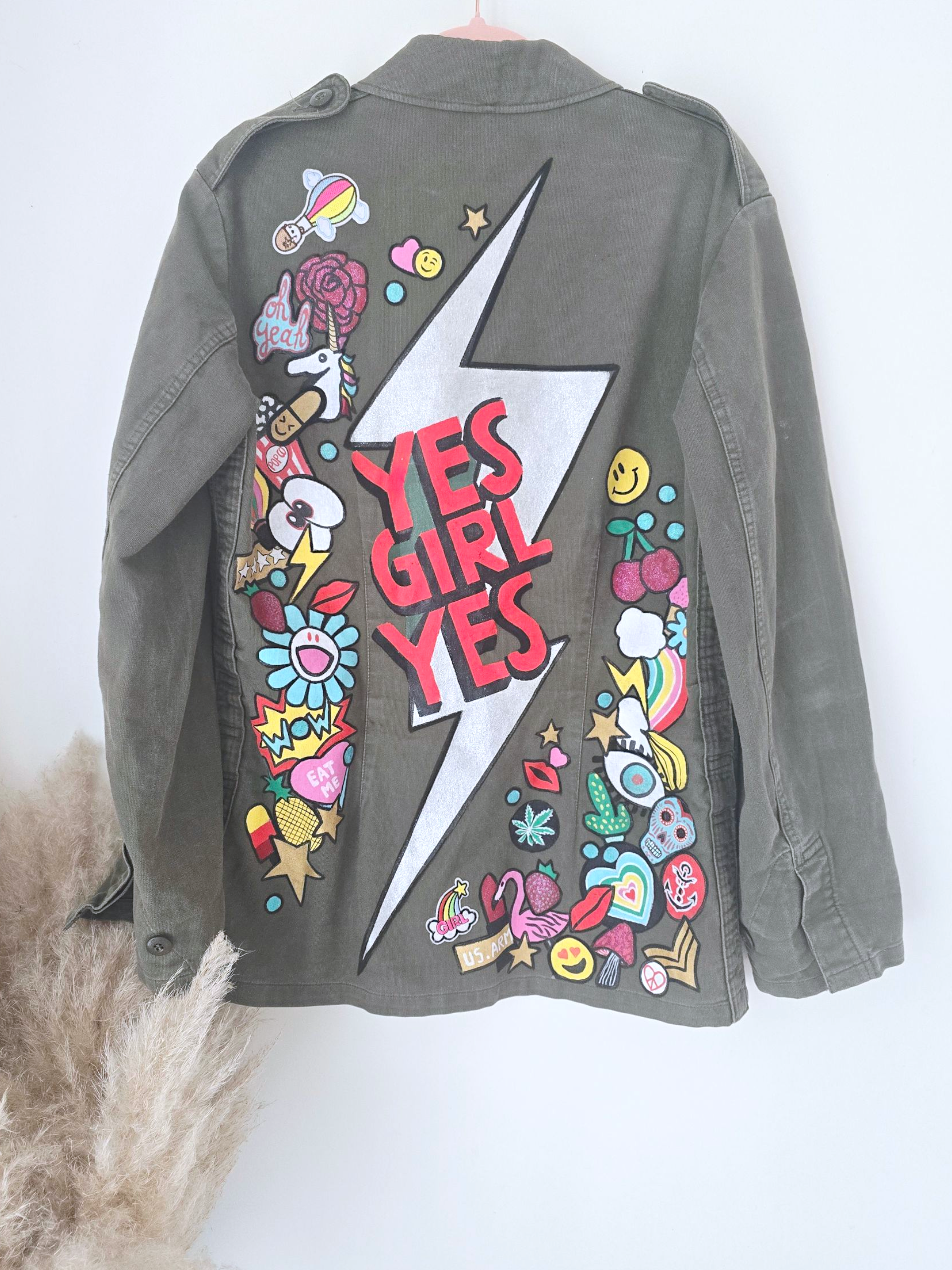 Saharienne créateur peinte à la main