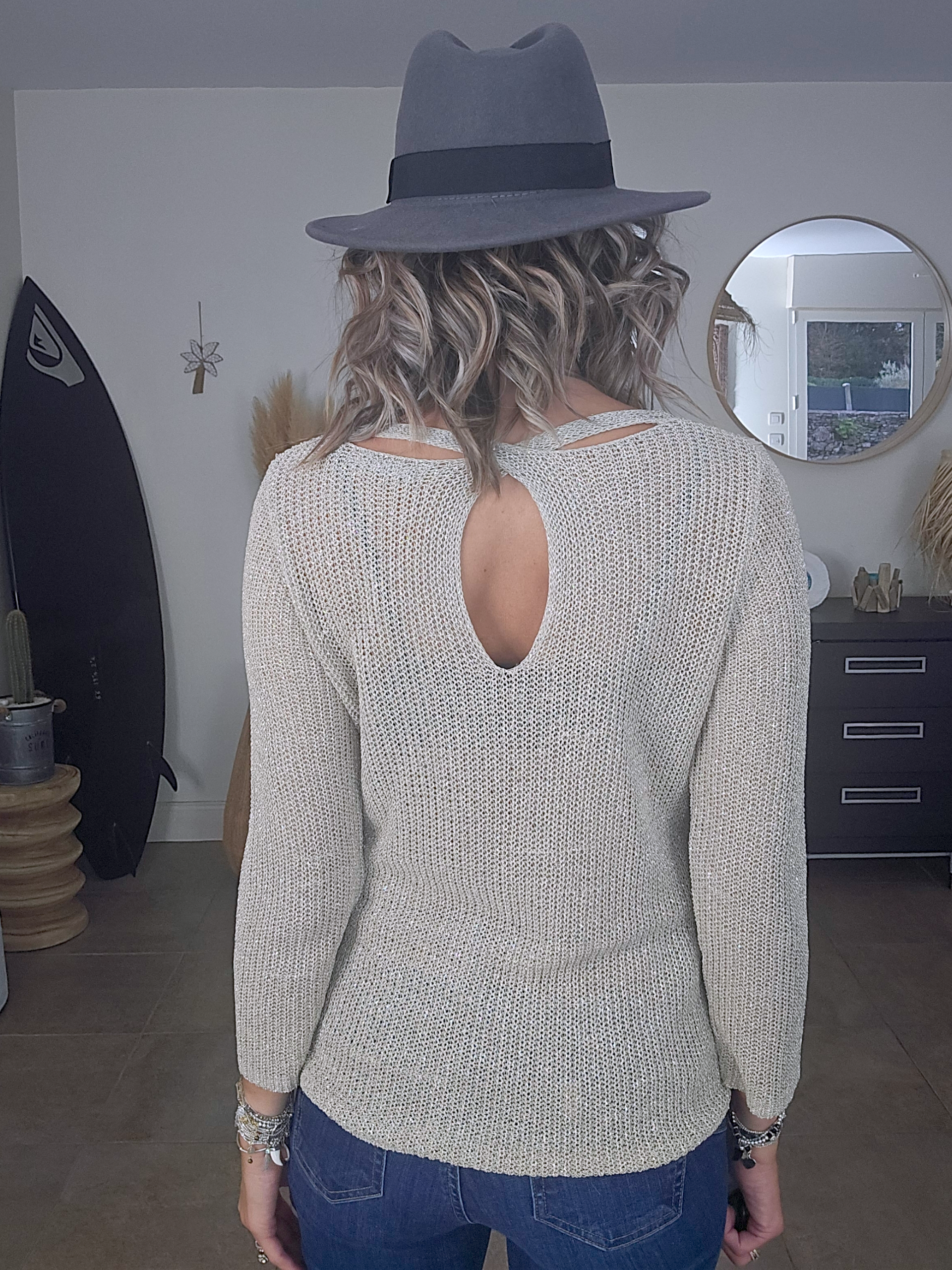 Pull ajouré argenté - 𝐌𝐚𝐫𝐢𝐧𝐚𝟒𝟒𝐟𝐚𝐦𝐢𝐥𝐲