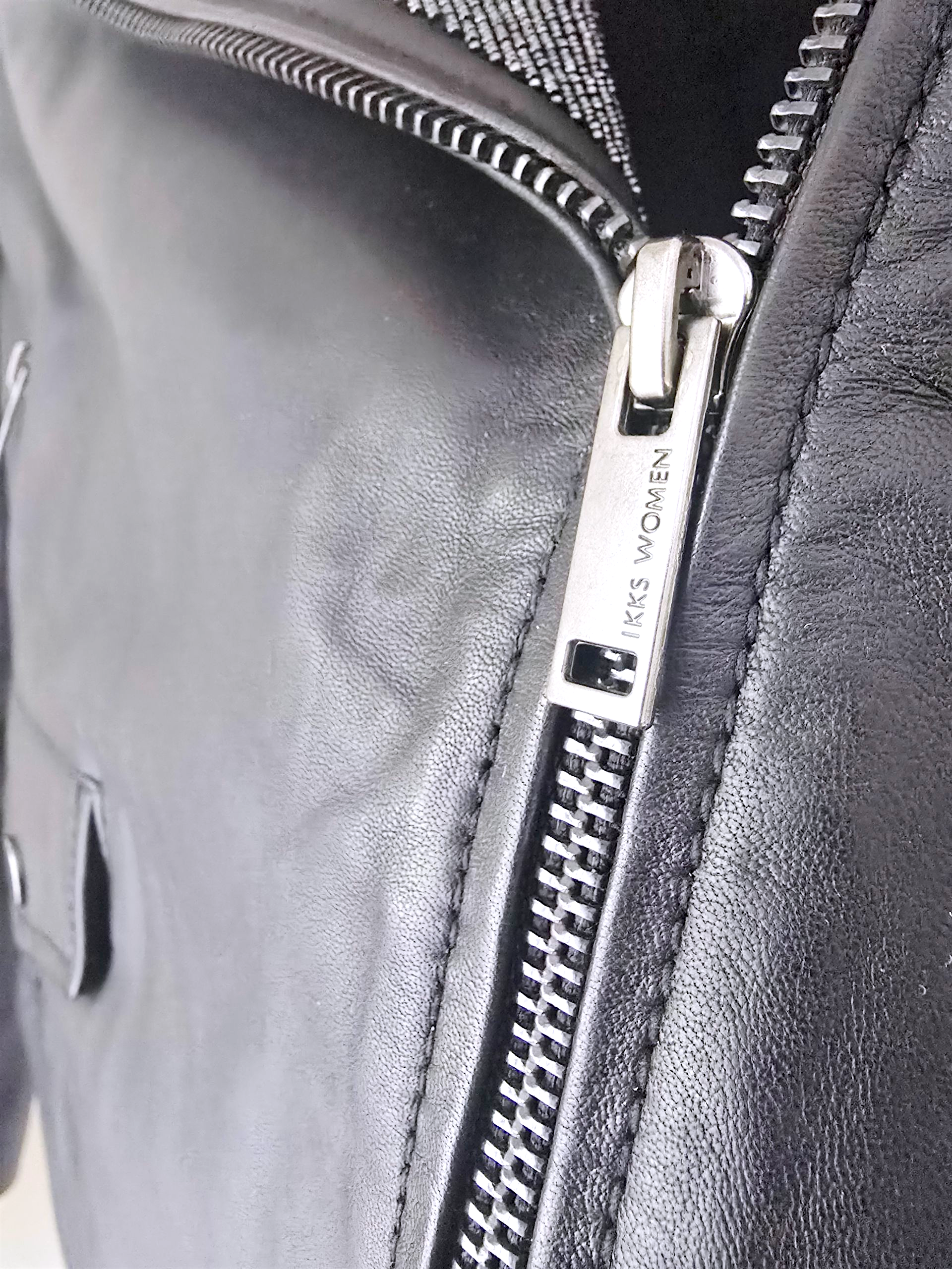 Perfecto noir en cuir