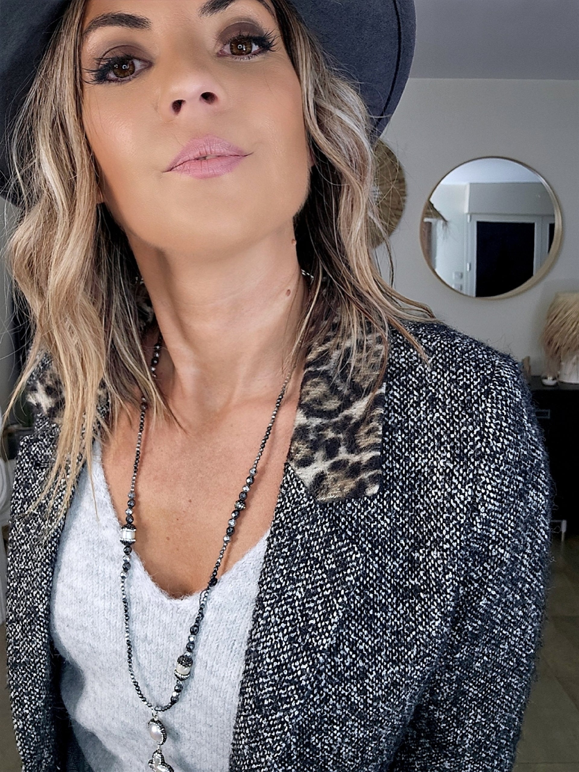 Manteau tweed col léopard