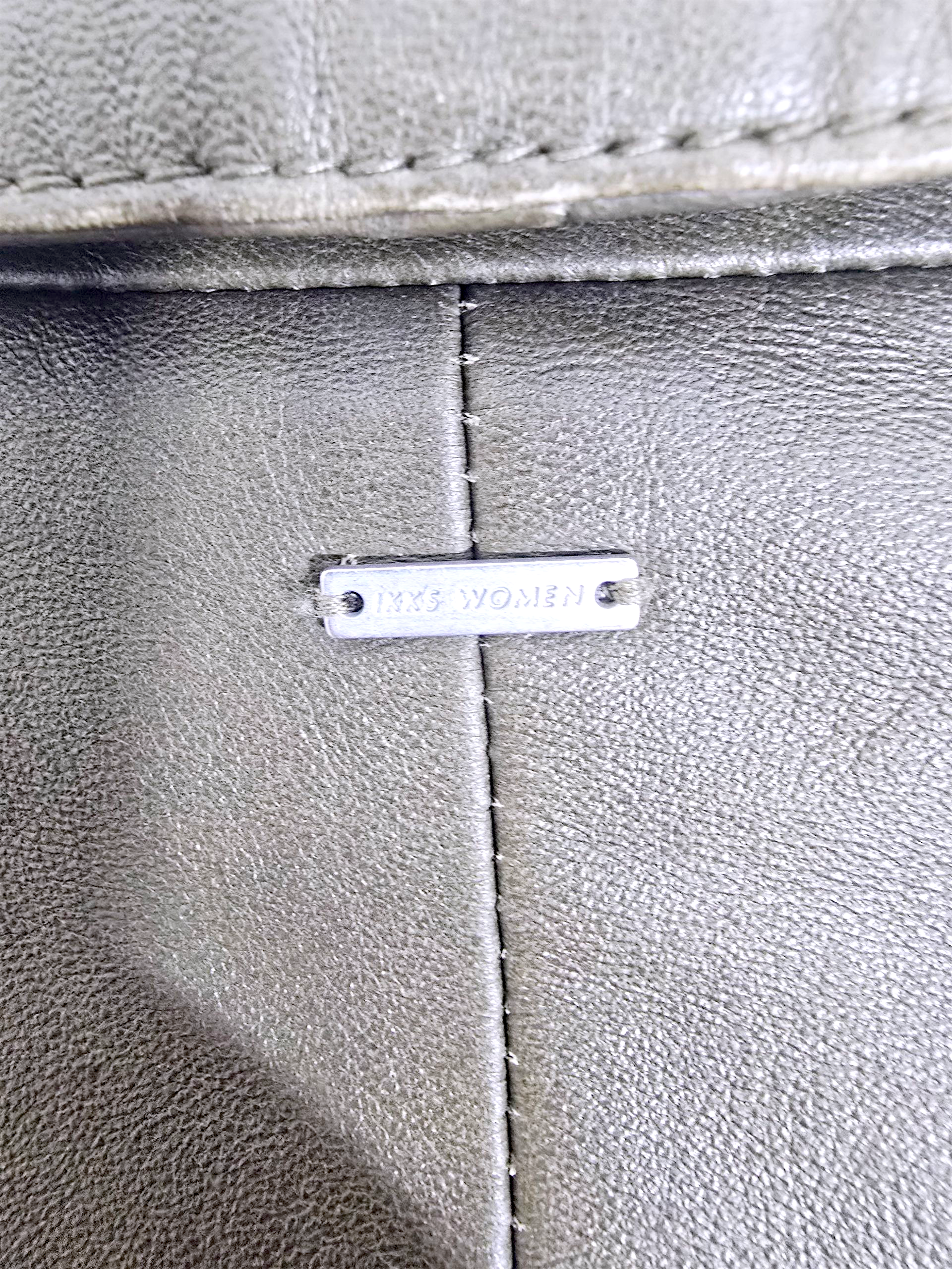 Perfecto kaki cuir véritable