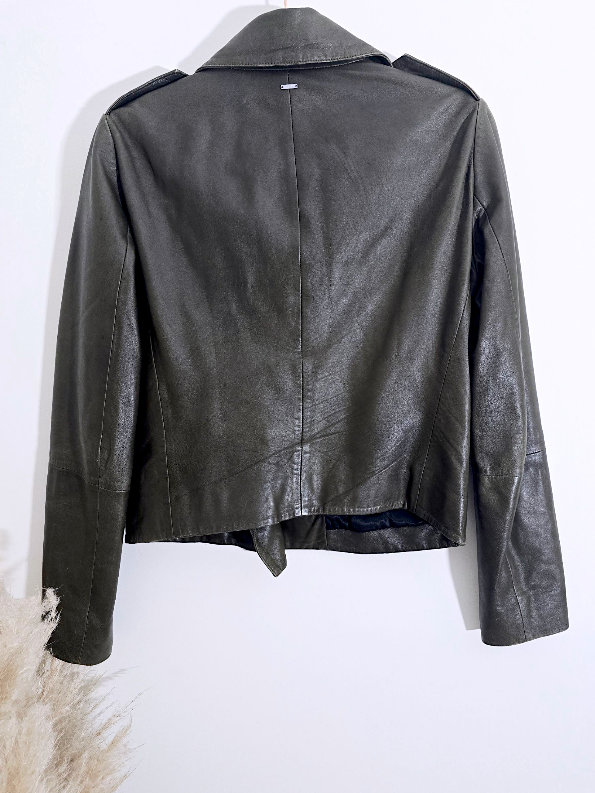 Perfecto kaki cuir véritable