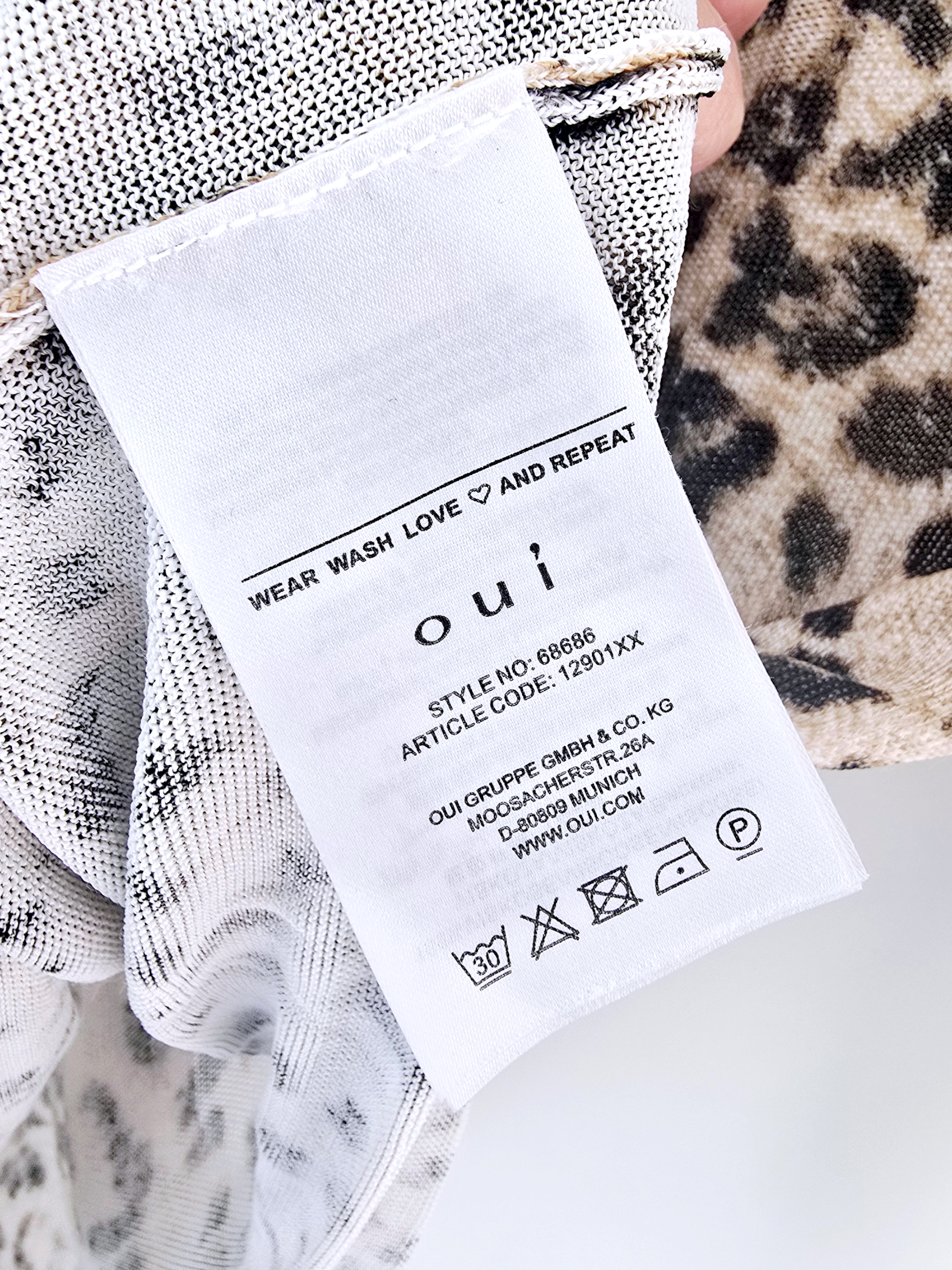 Pull fin à imprimé léopard