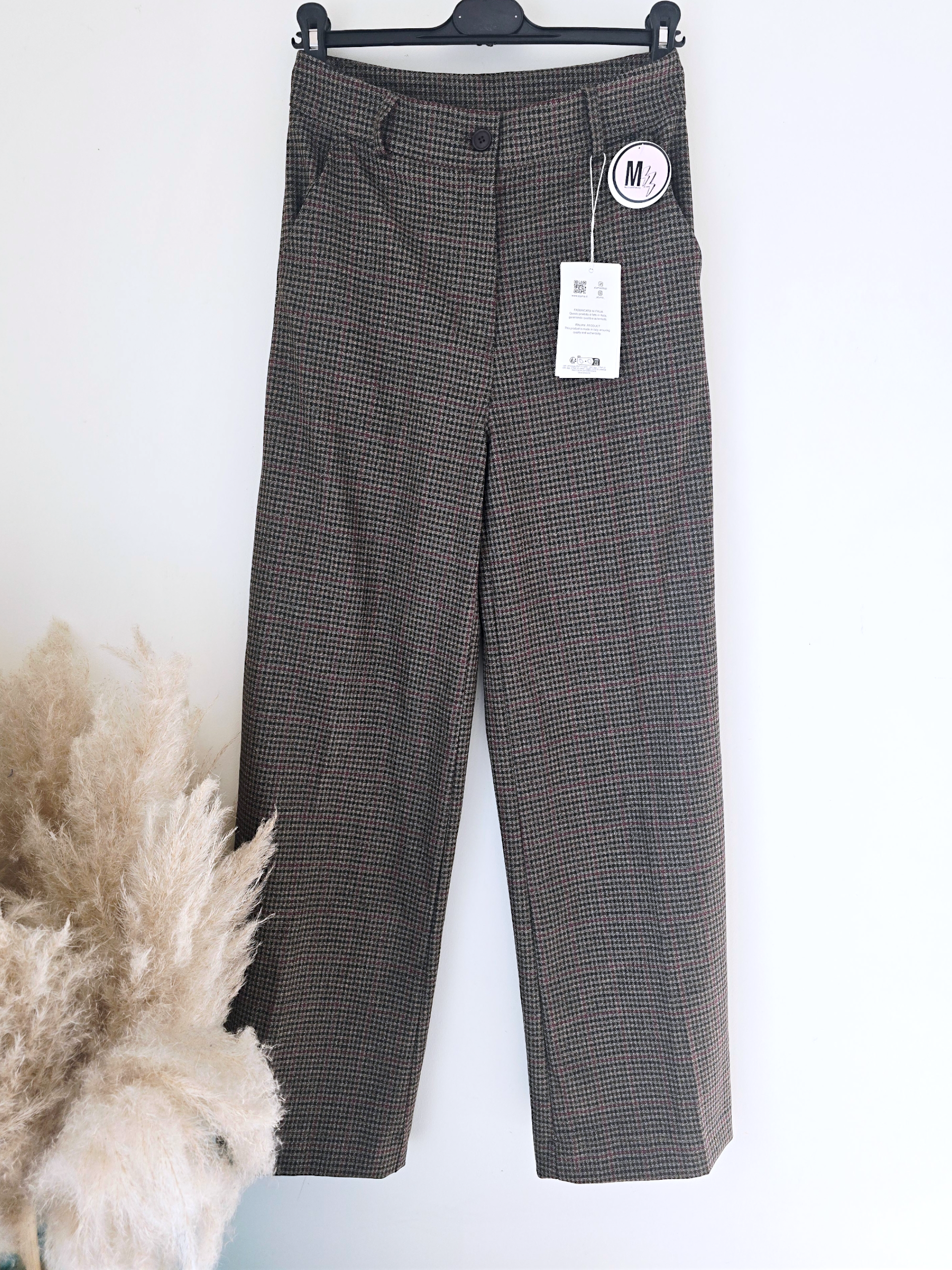 Pantalon marron imprimé pied-de-poule.