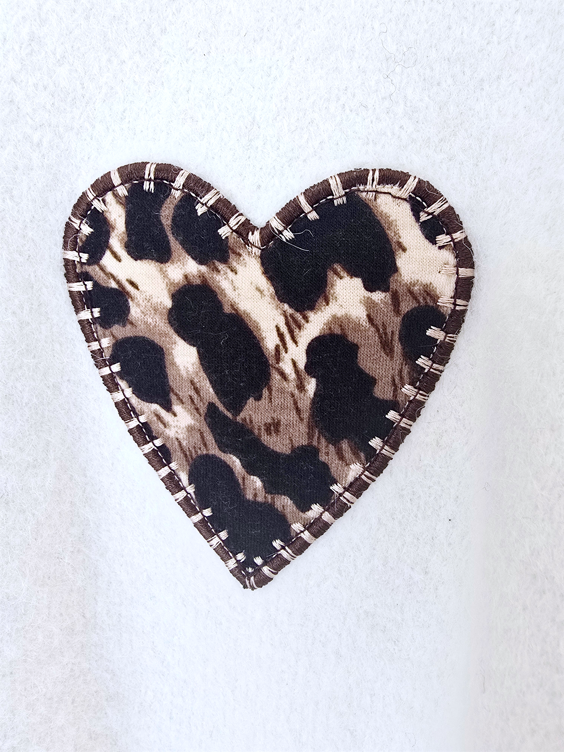 Pull chaud amour léopard