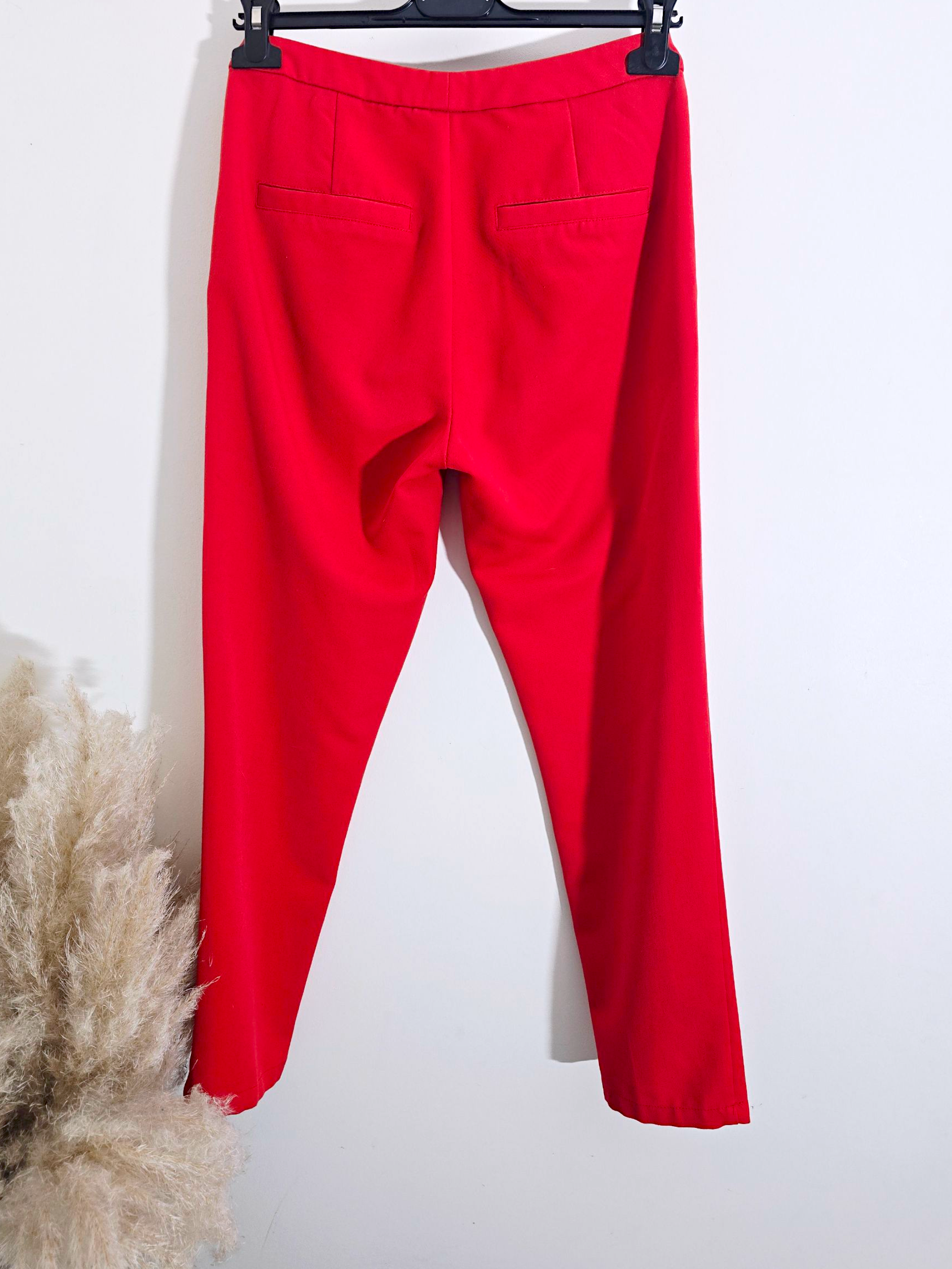 Pantalon chic rouge