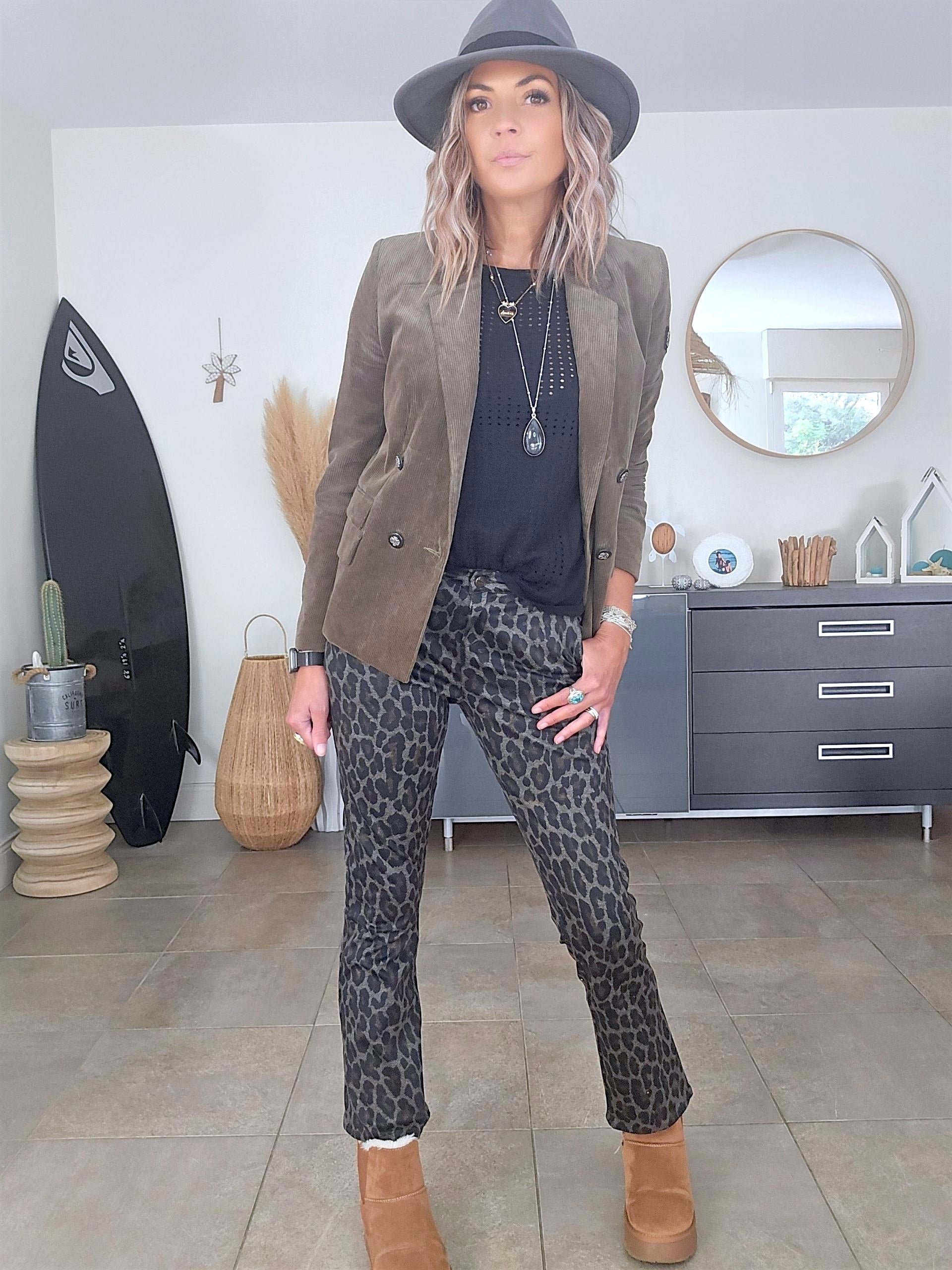 Pantalon léopard kaki