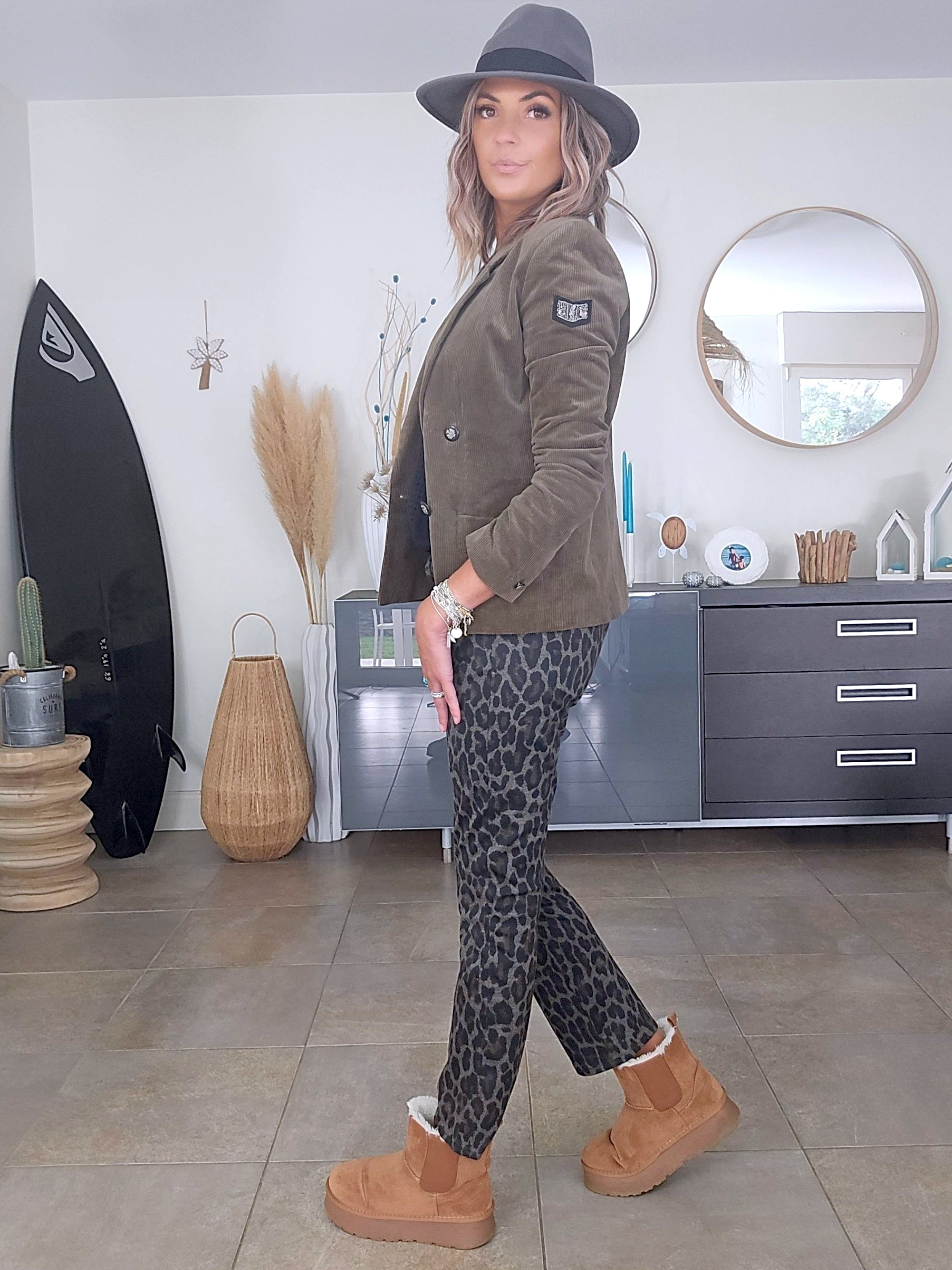 Pantalon léopard kaki