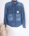 Chemise en jean écussons