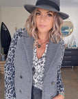 Manteau chevron et léopard gris