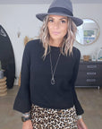 Pull noir à maille chaude - 𝐌𝐚𝐫𝐢𝐧𝐚𝟒𝟒𝐟𝐚𝐦𝐢𝐥𝐲