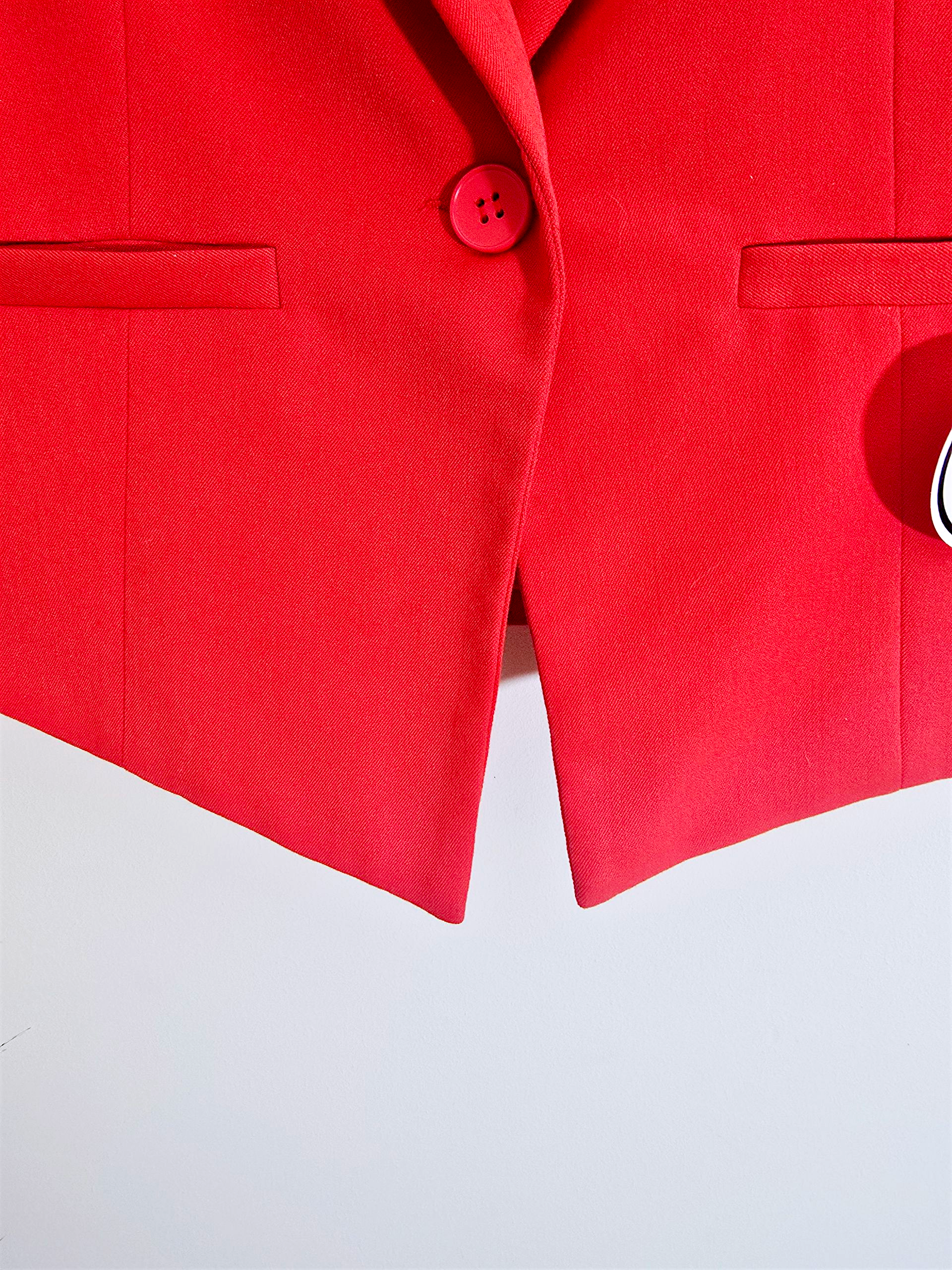 Veste cintrée rouge